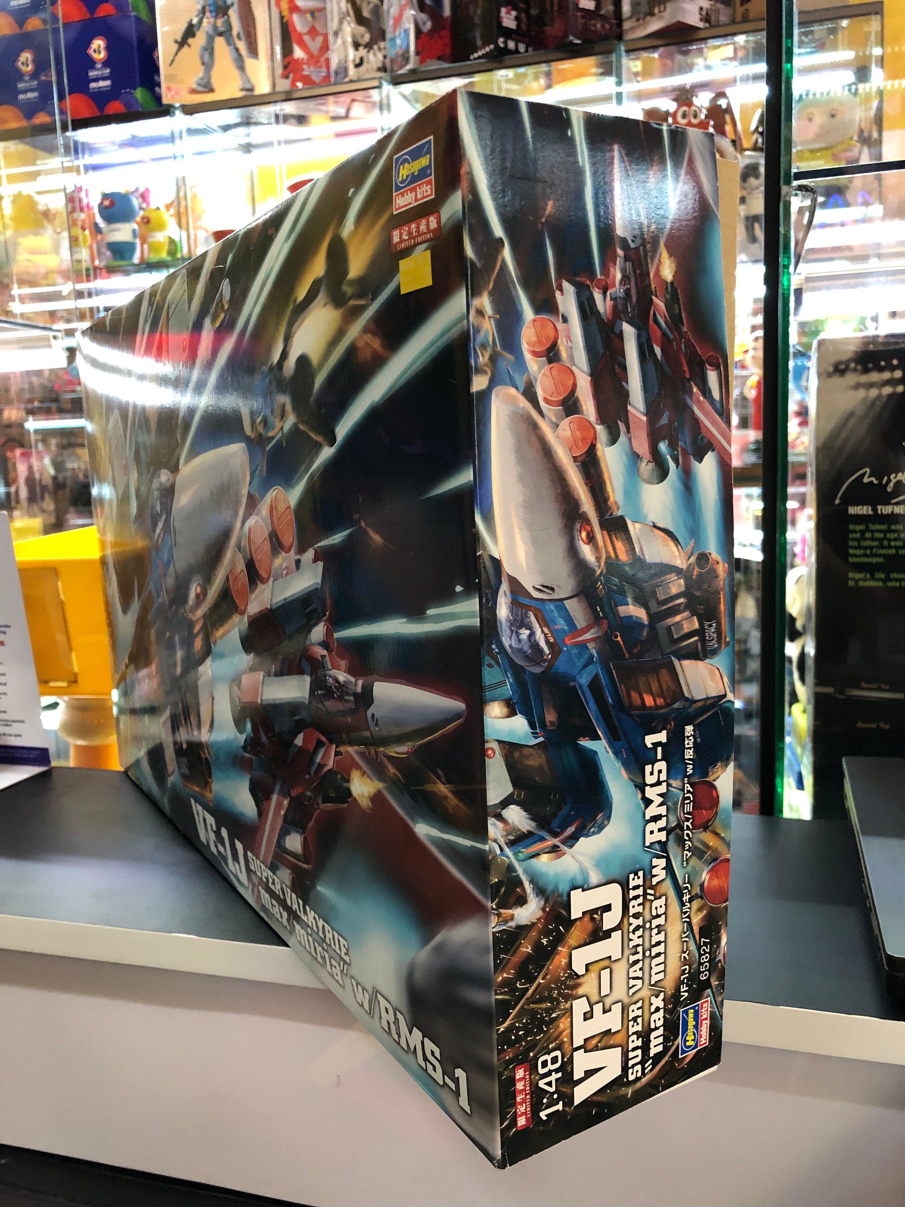 Super Valkyrie VF-1J “Max-Maria” w/RMS-1