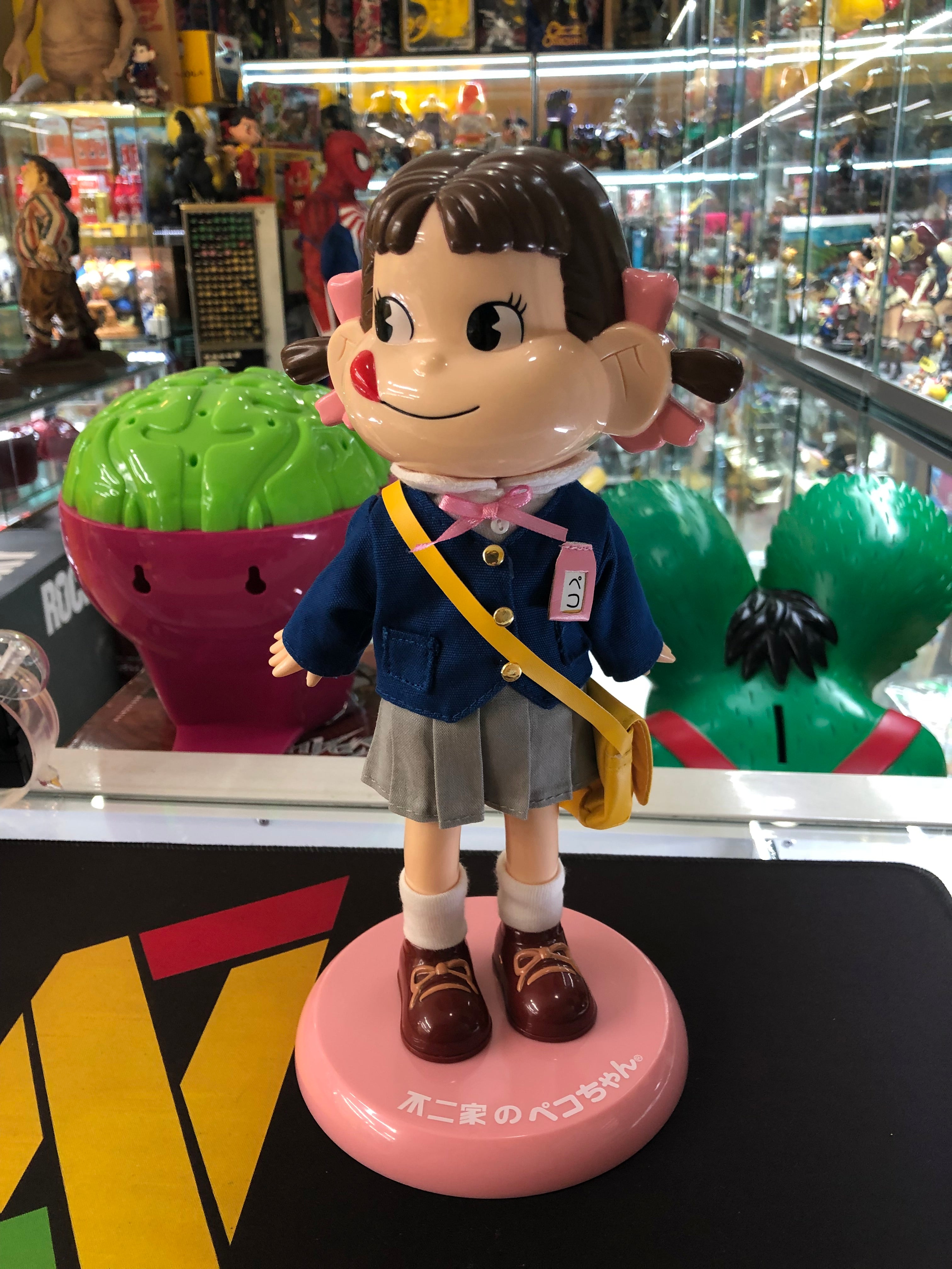 Peko-Chan in school uniform