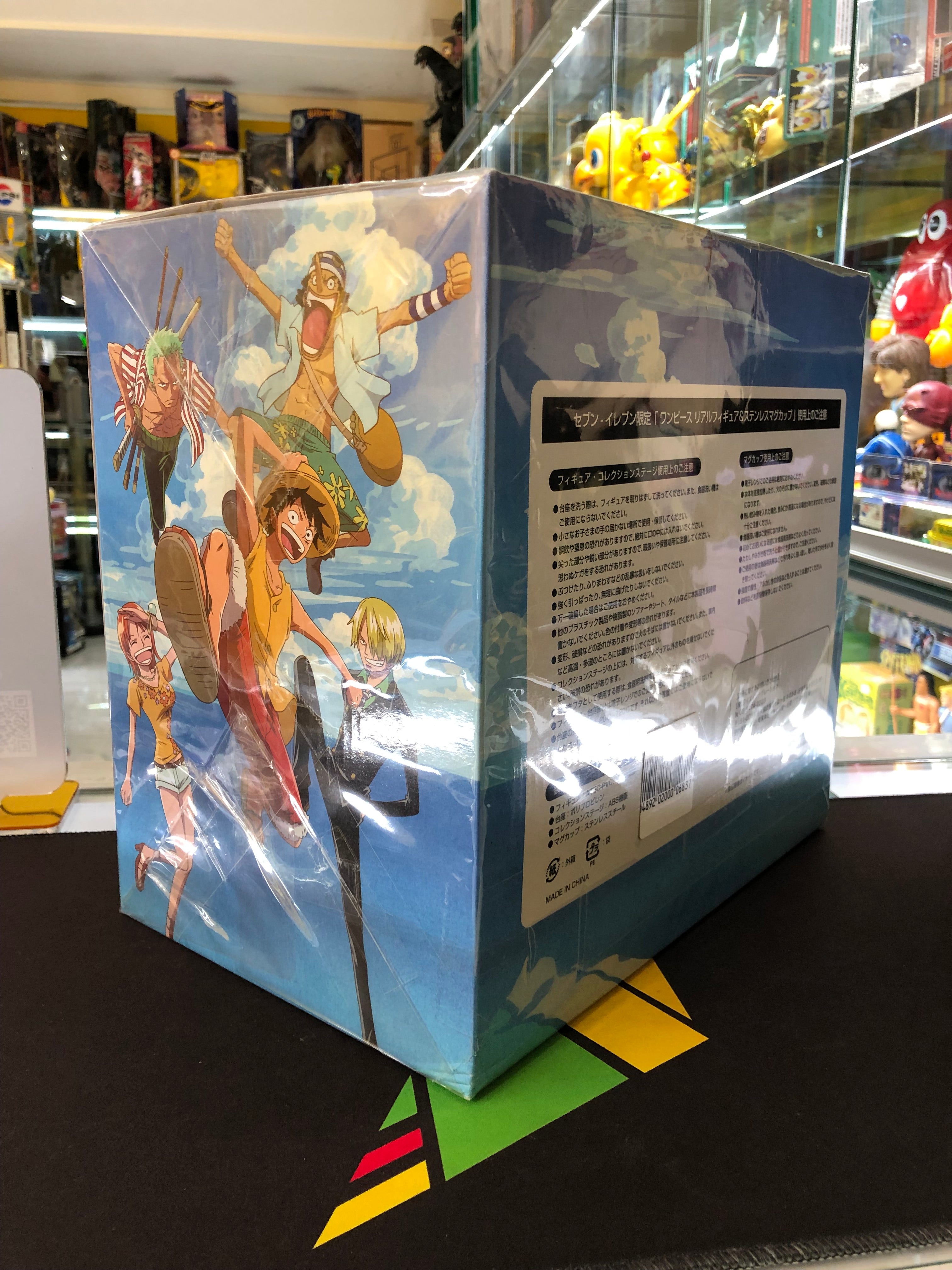 One piece real figure & stainless stell mug cup