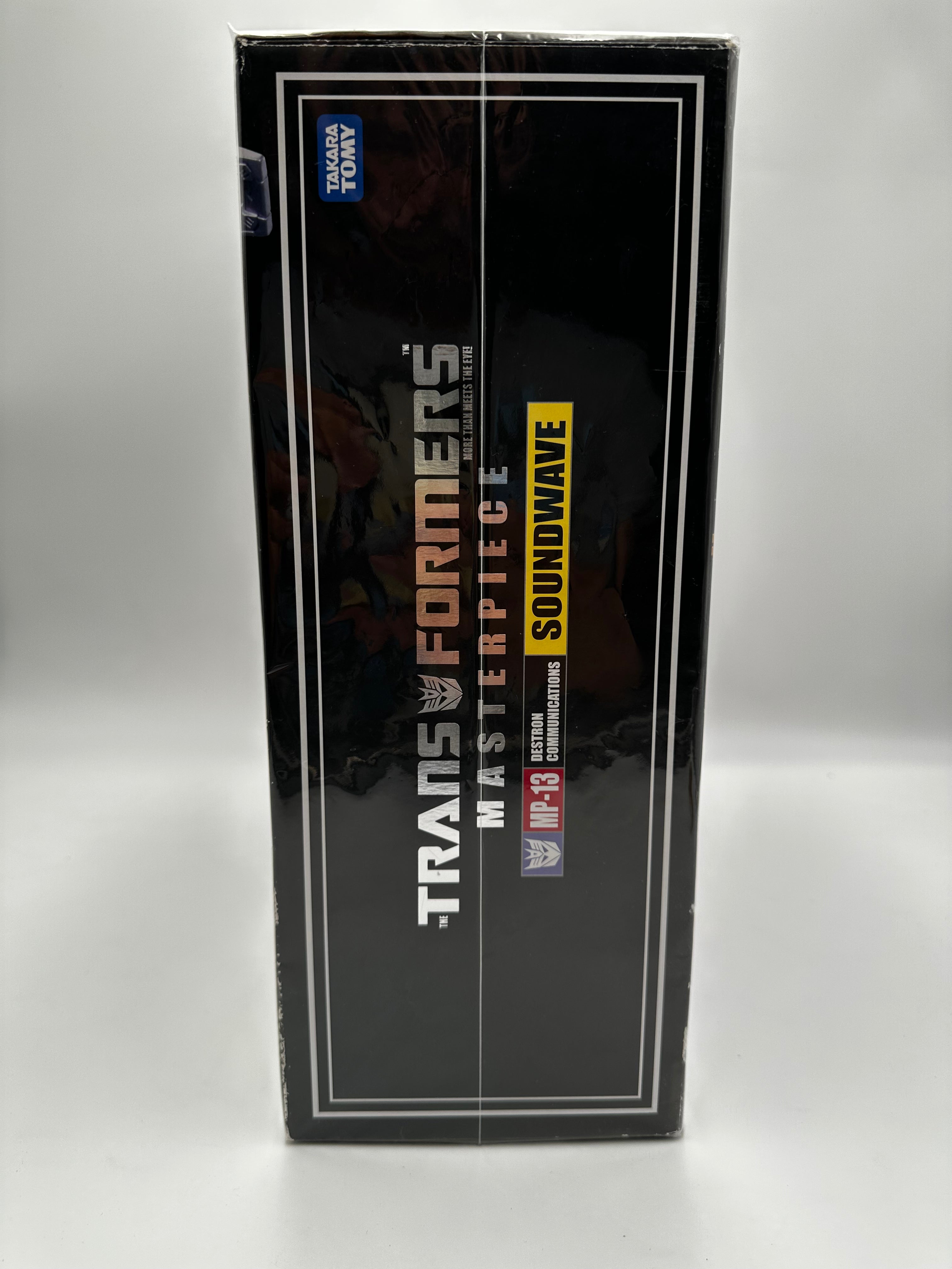 Transformer masterpiece soundwave takara tomy