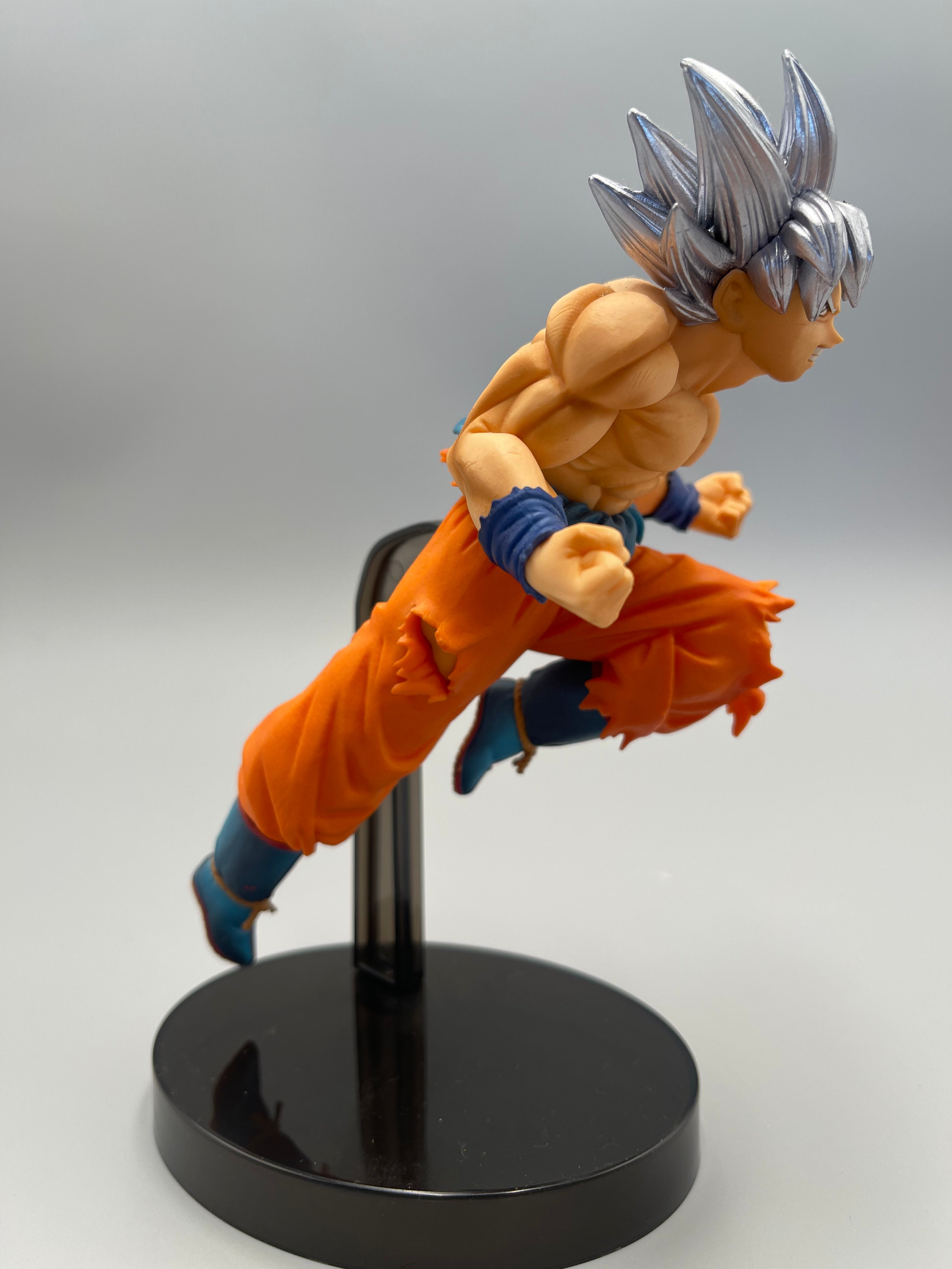 Dragon Ball Super Son Goku Ultra Instinct Z Battle