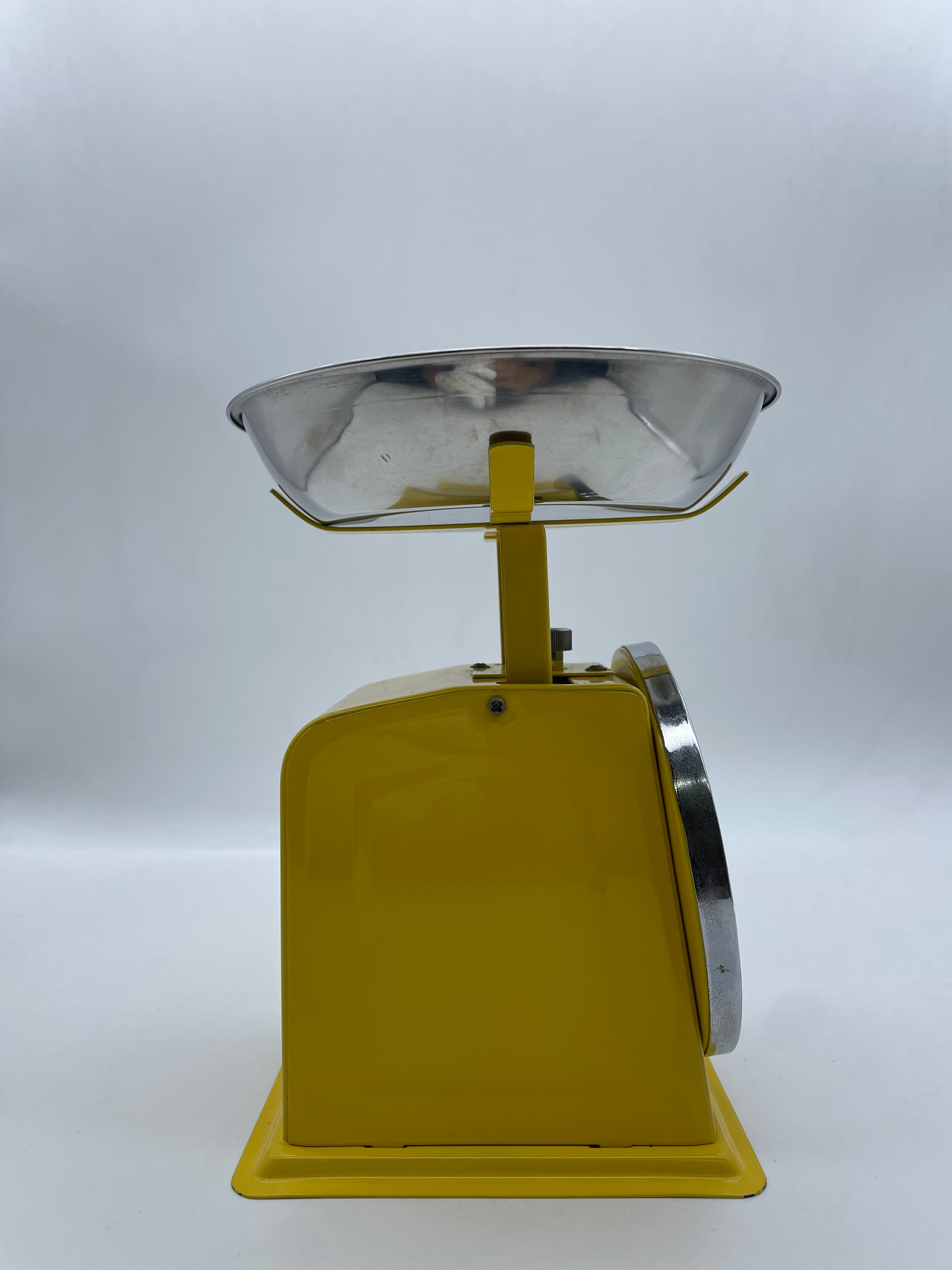 American Kitchen Scale