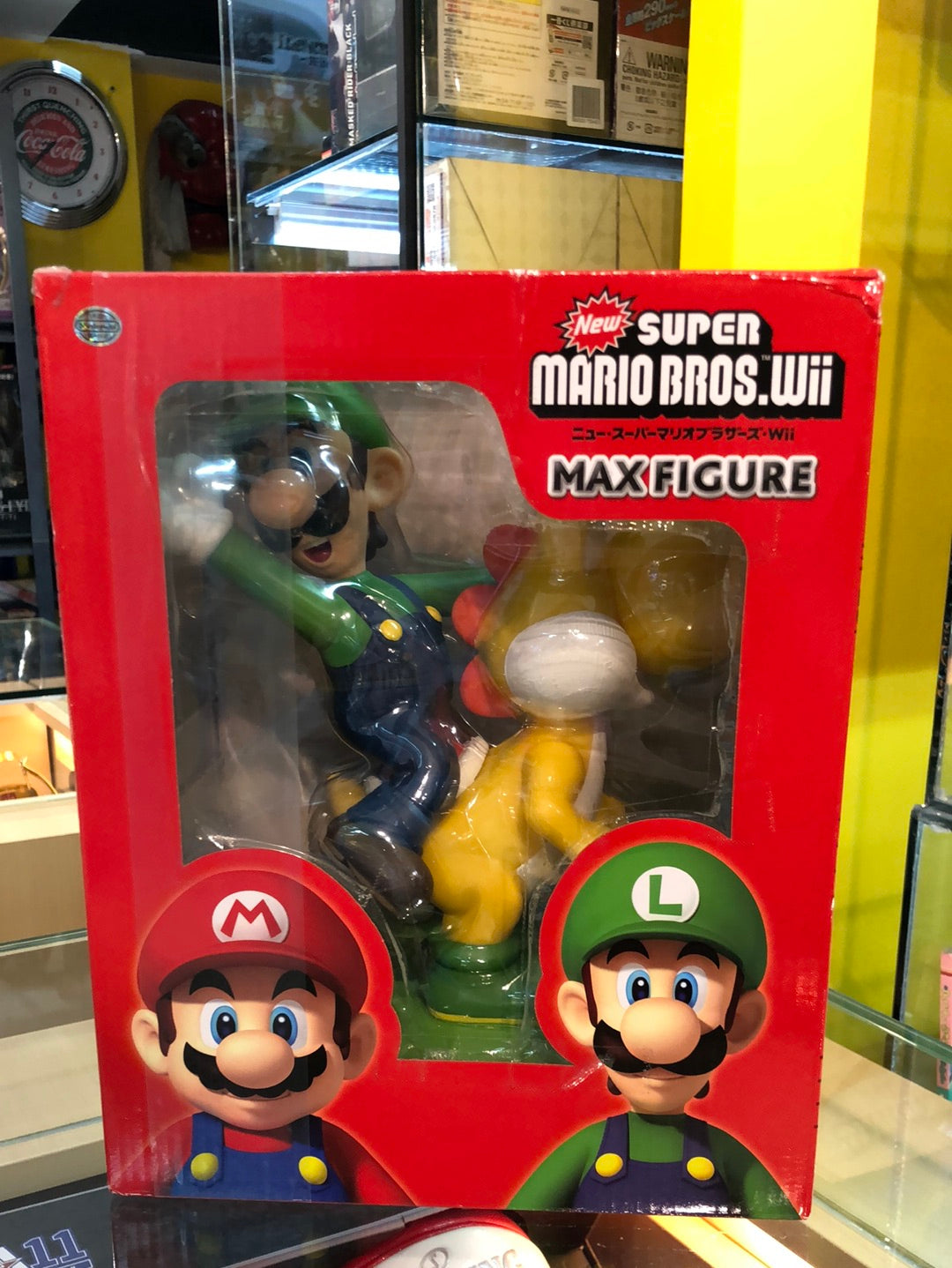 Super mario Bros.wii Max figure luigi