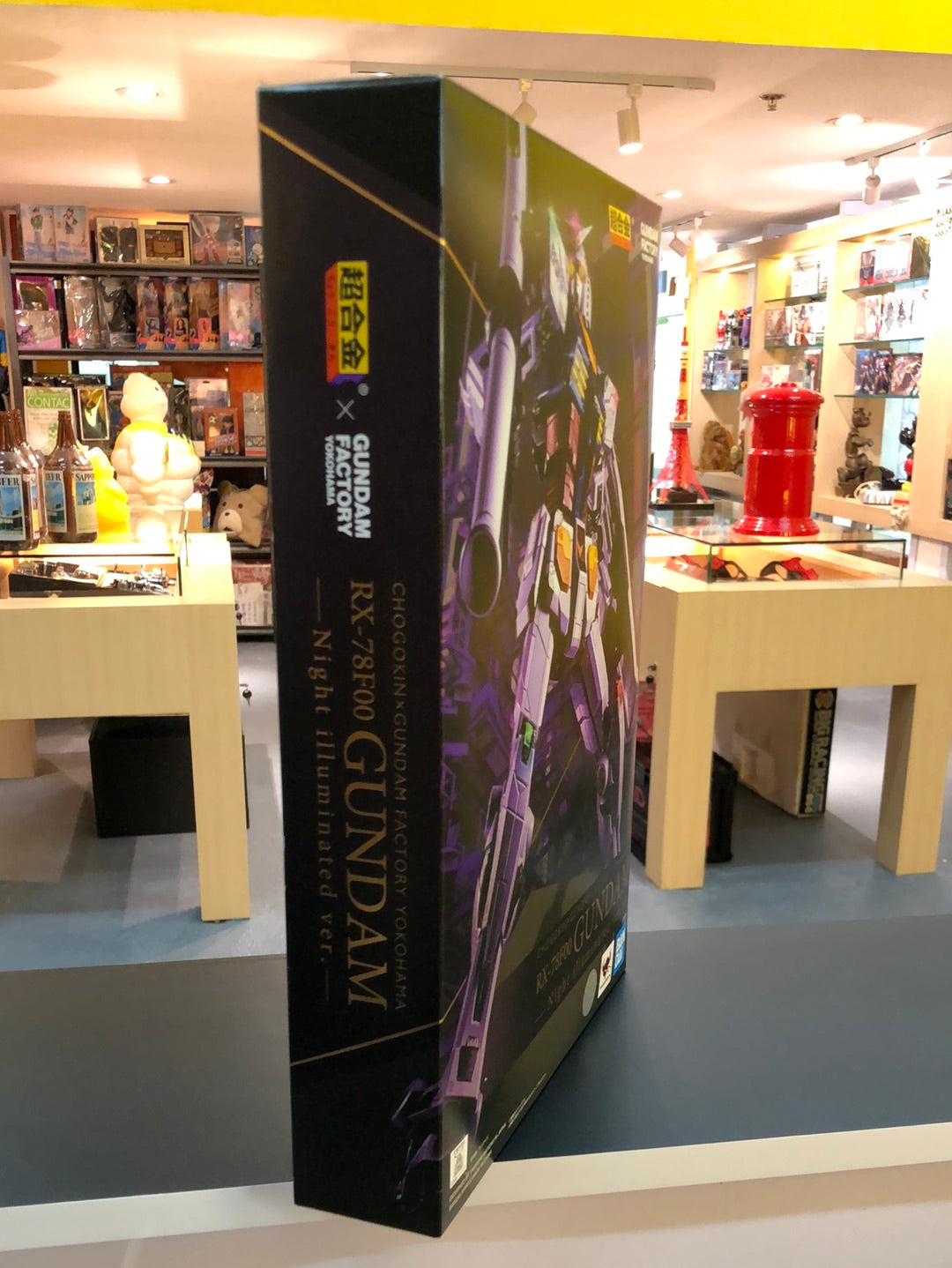 RX-78F00 Gundam Night illuminated Ver