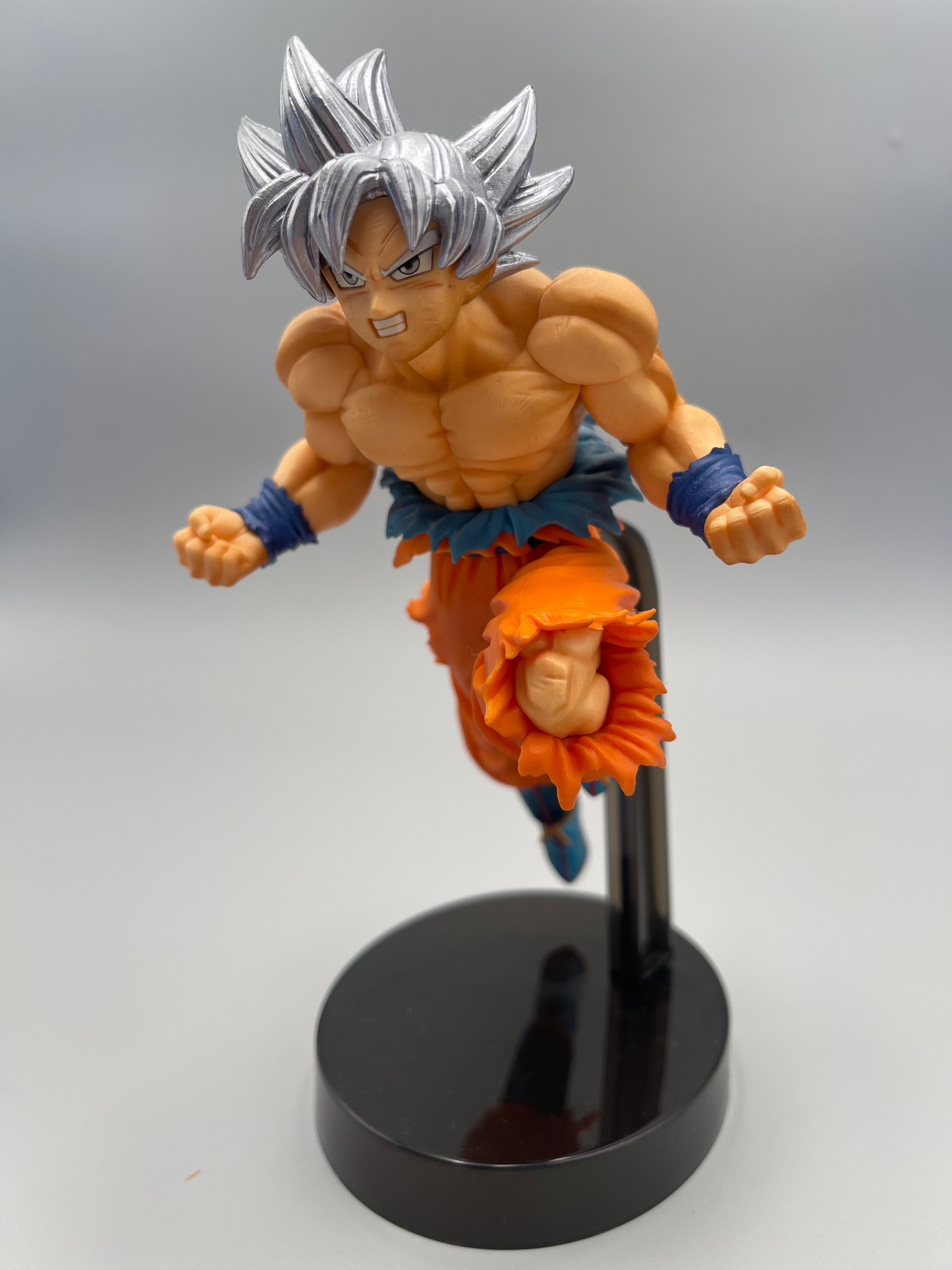 Dragon Ball Super Son Goku Ultra Instinct Z Battle