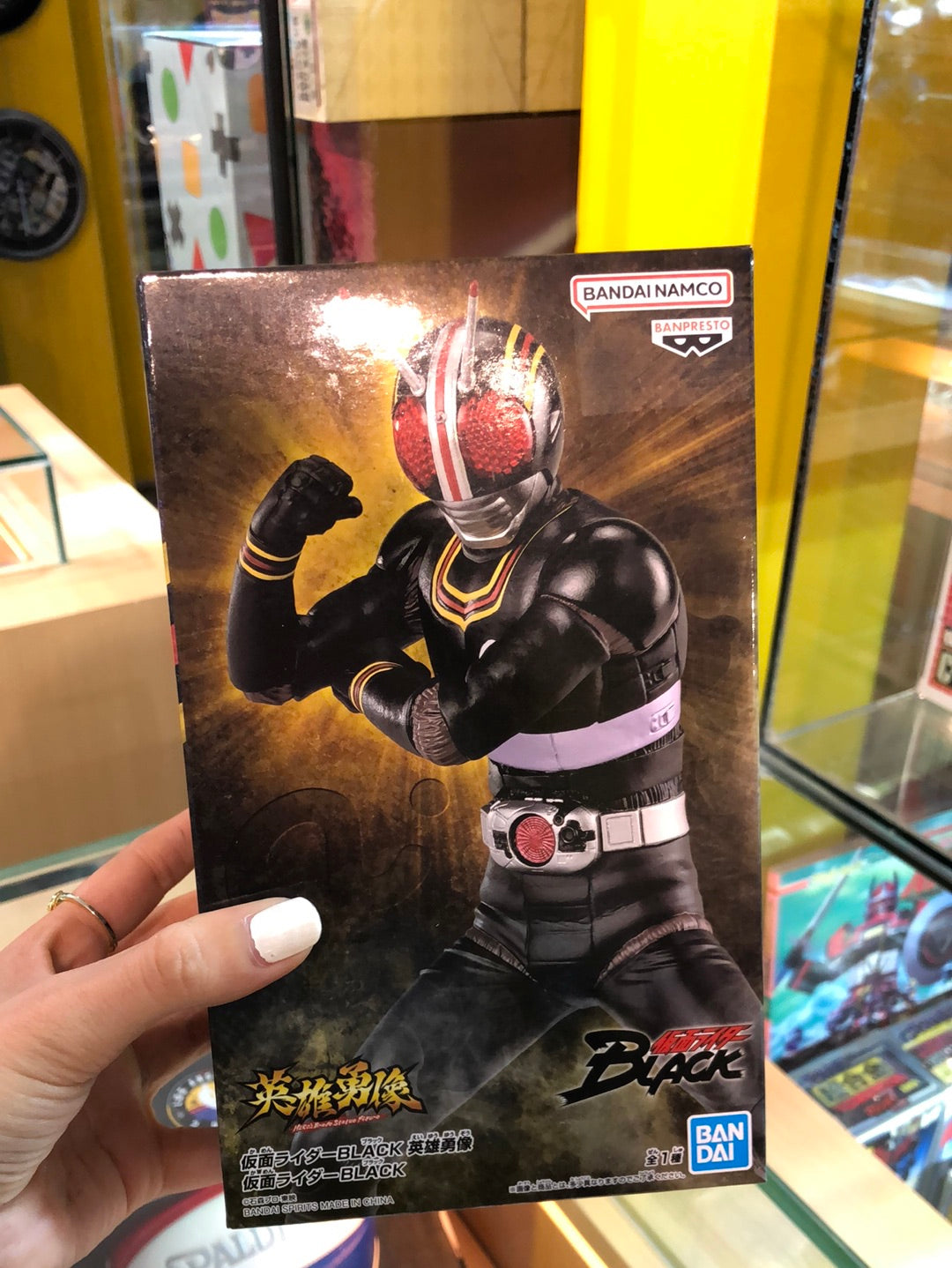 Masked rider black heros brave statue figure
