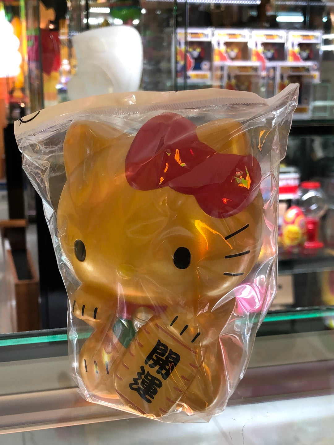 hello kitty Gold Maneki Neko Lucky Cat coin Bank piggy bank figure from japan