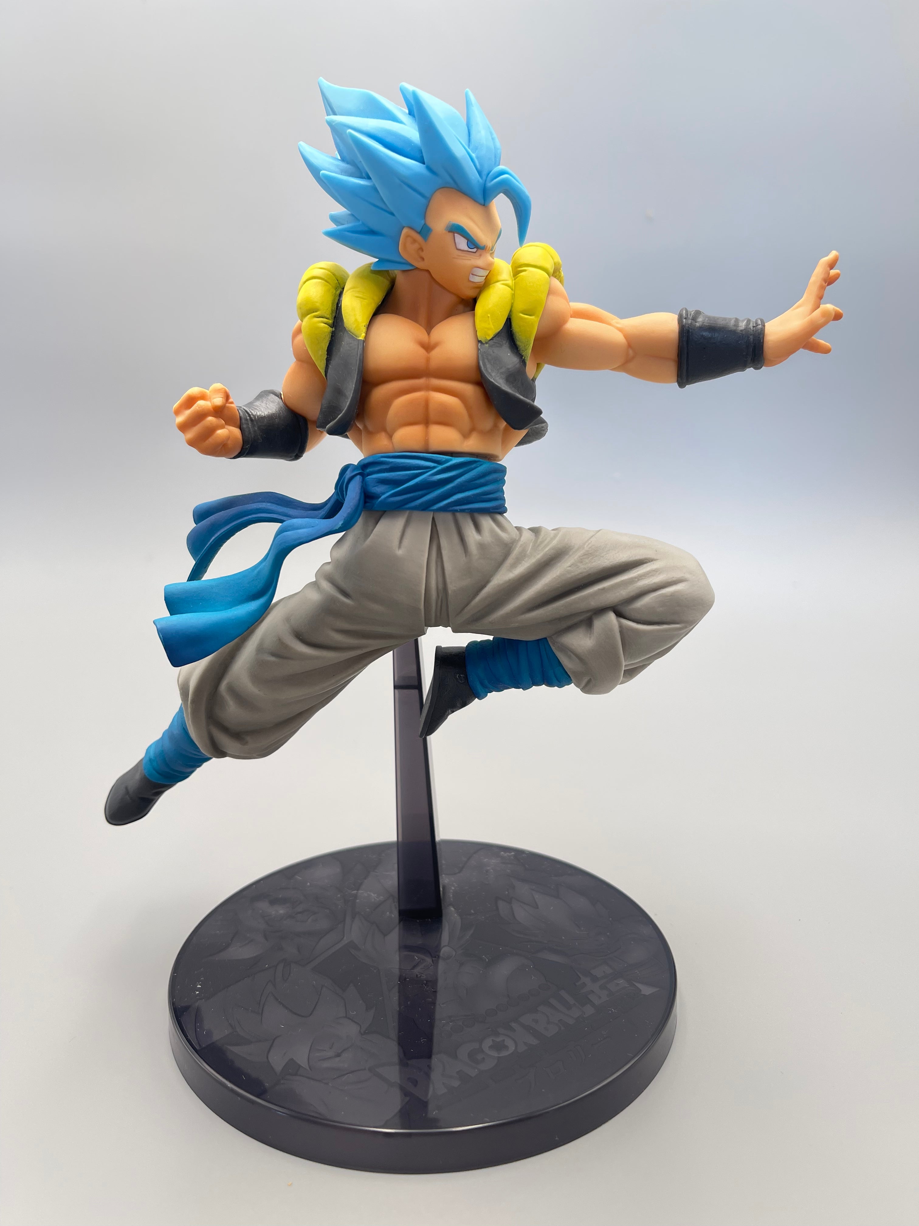 Gogeta SSGSS Figure Dragon Ball Super Movie Ultimate Soldiers