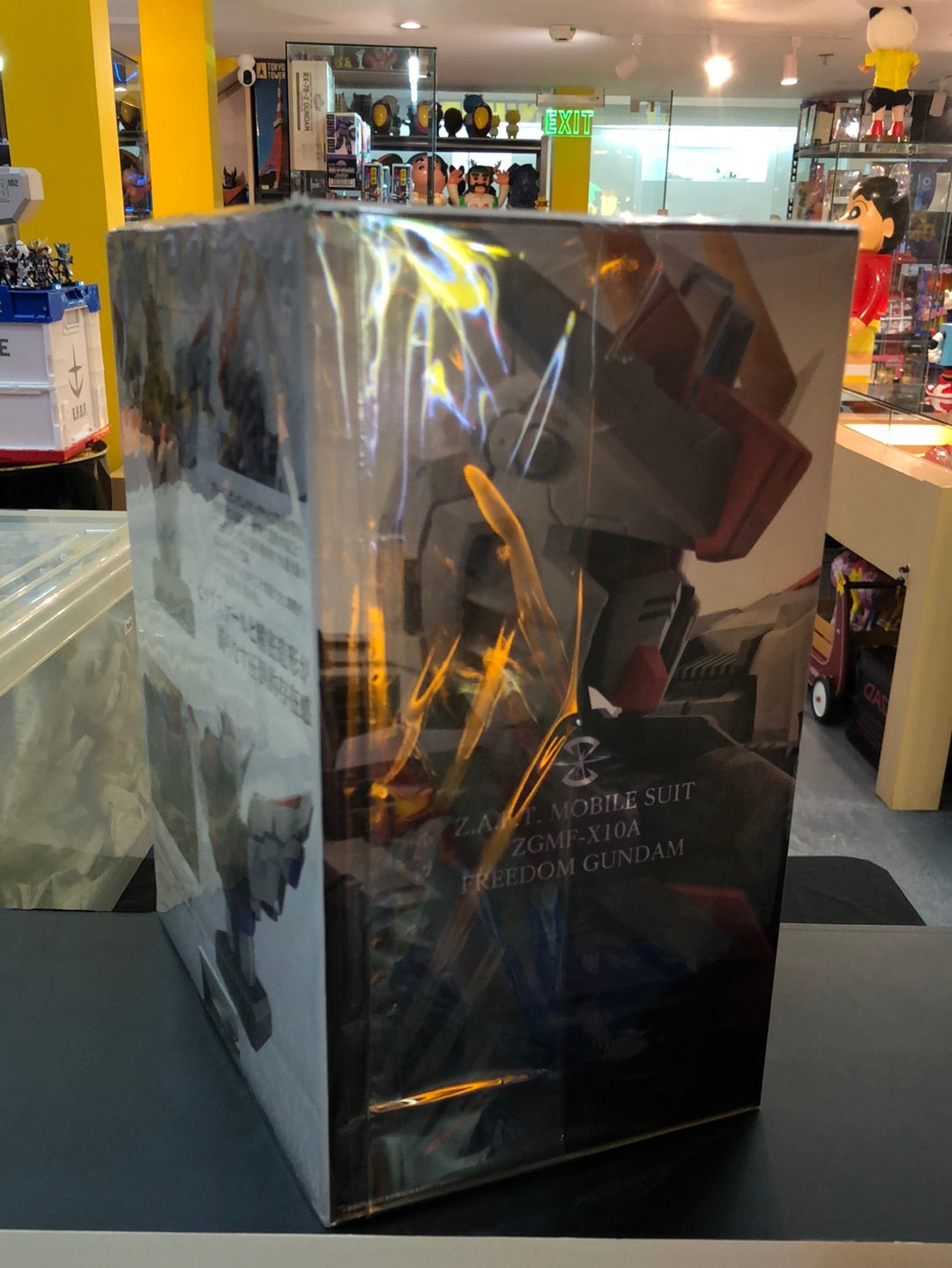 Z.A.F.T Mobile Suit ZGMF- X10A Freedom Gundam White box