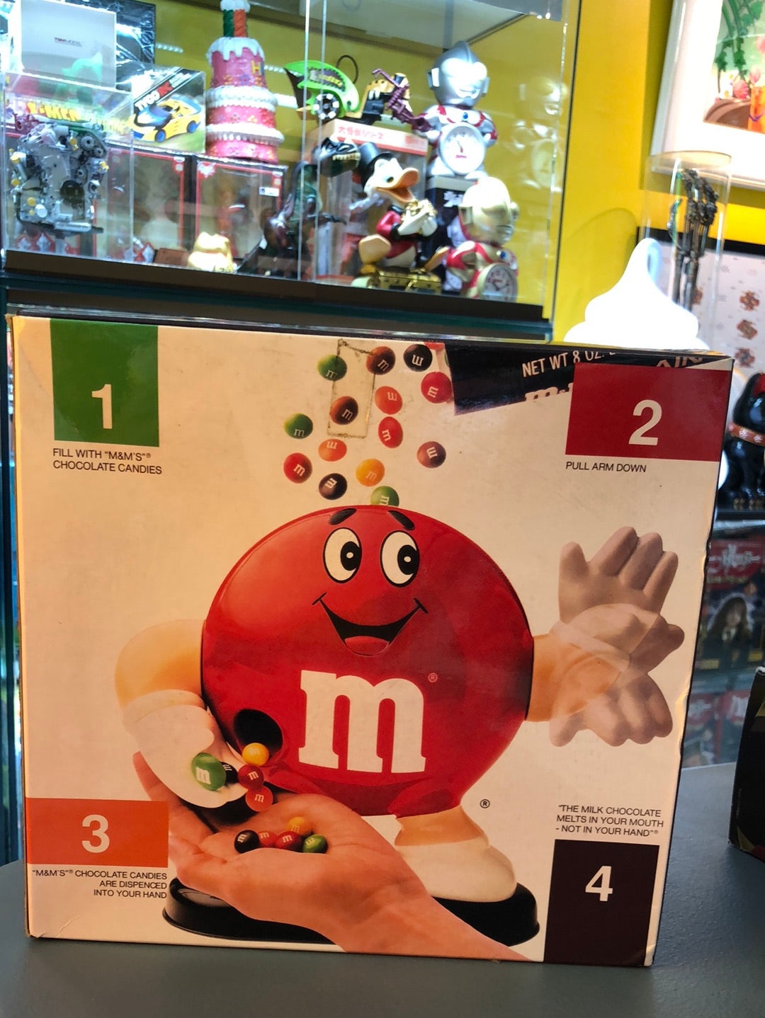 M&M Dispenser With A 160g bag of M&M’S Chocolate candies