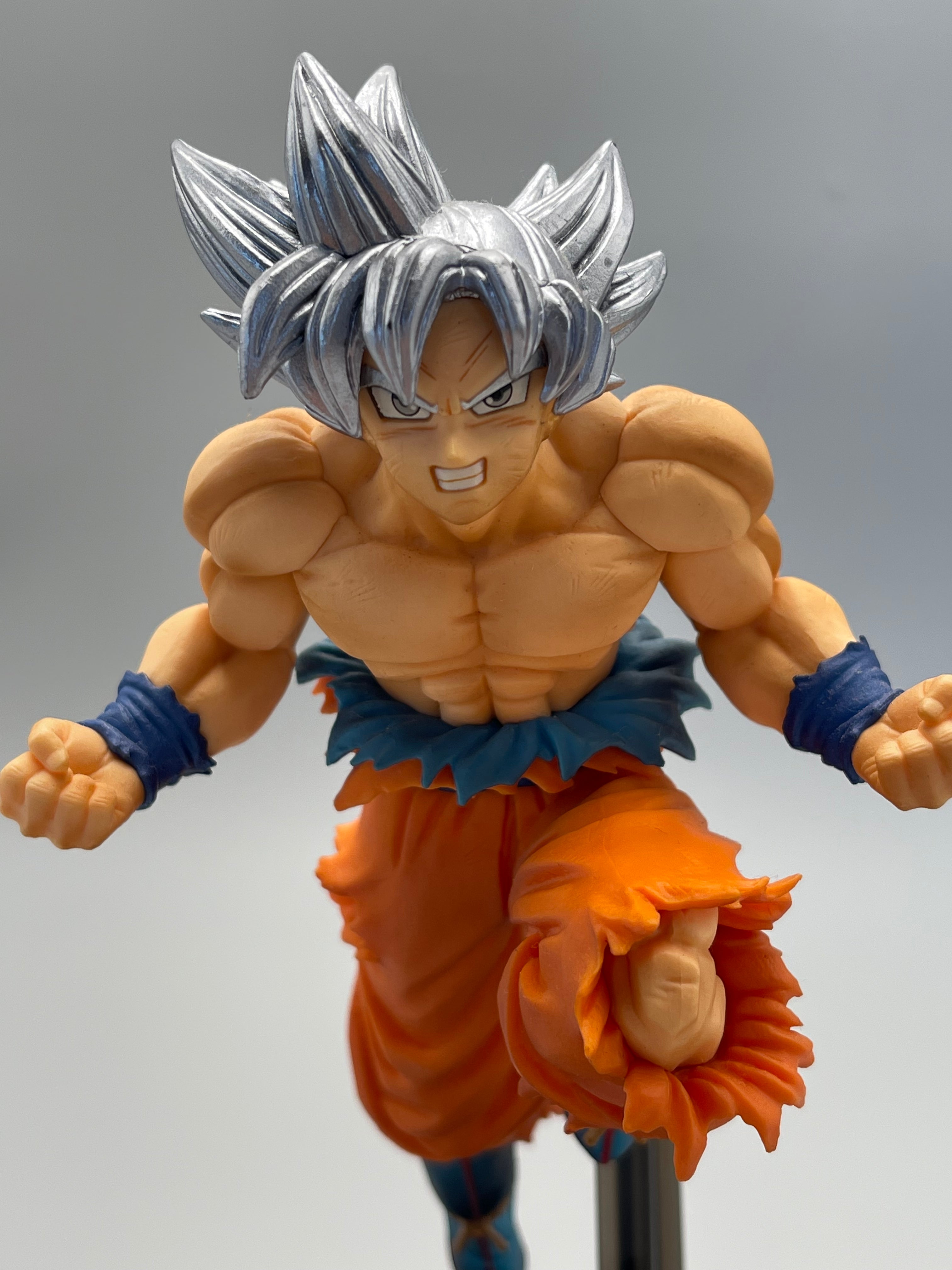 Dragon Ball Super Son Goku Ultra Instinct Z Battle