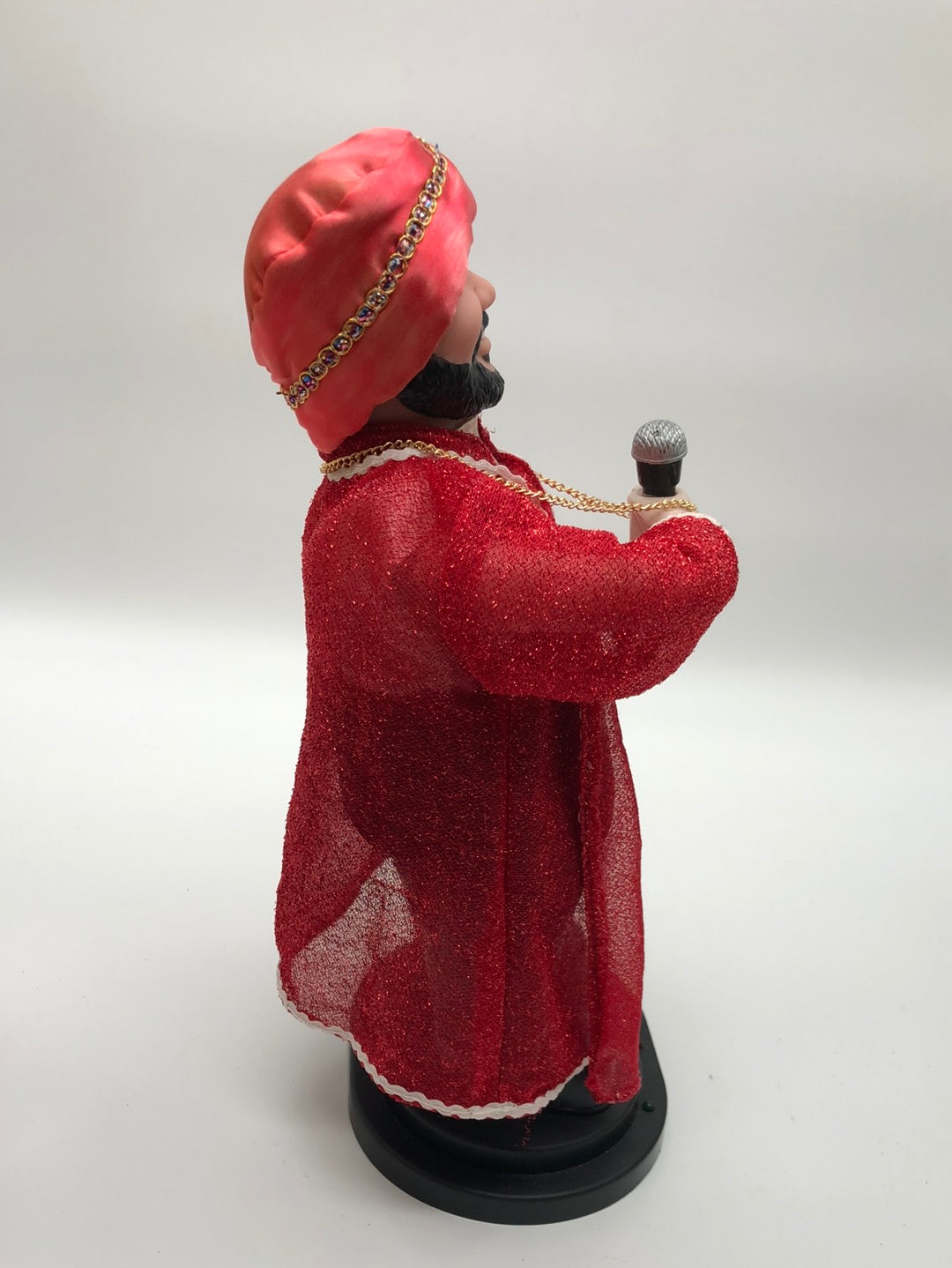 Rocking Bhangra Dancer With Microphone