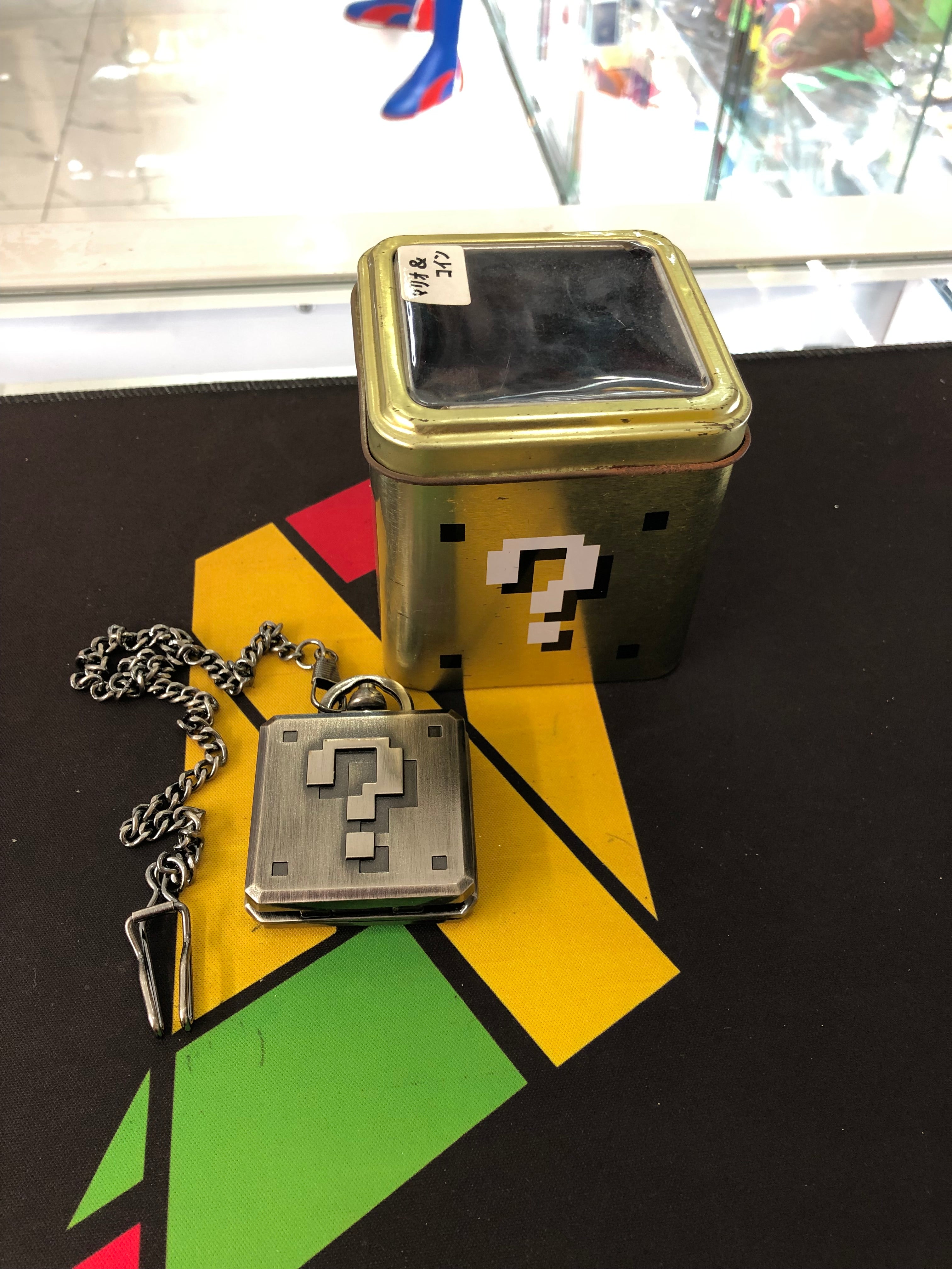 Super mario bros.hatena block pocket watch mario&luigi