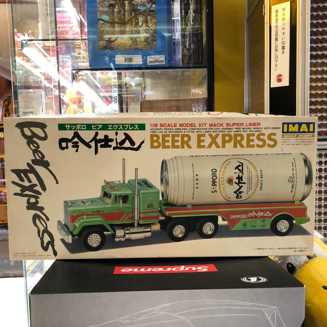 Sapporo Beer Express (1/28scale) Model kit mack super liner