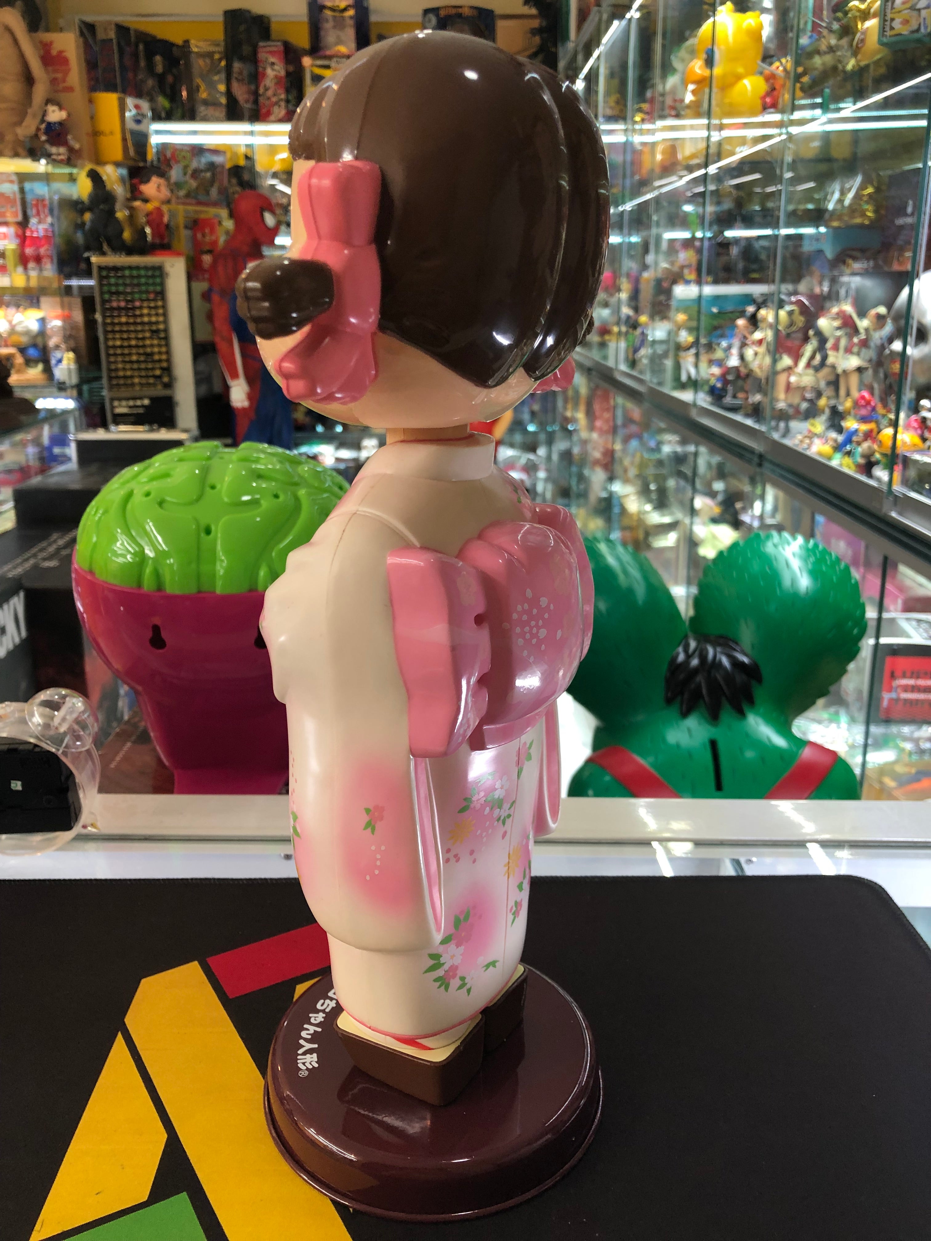 Bobblehead doll/Peko chan