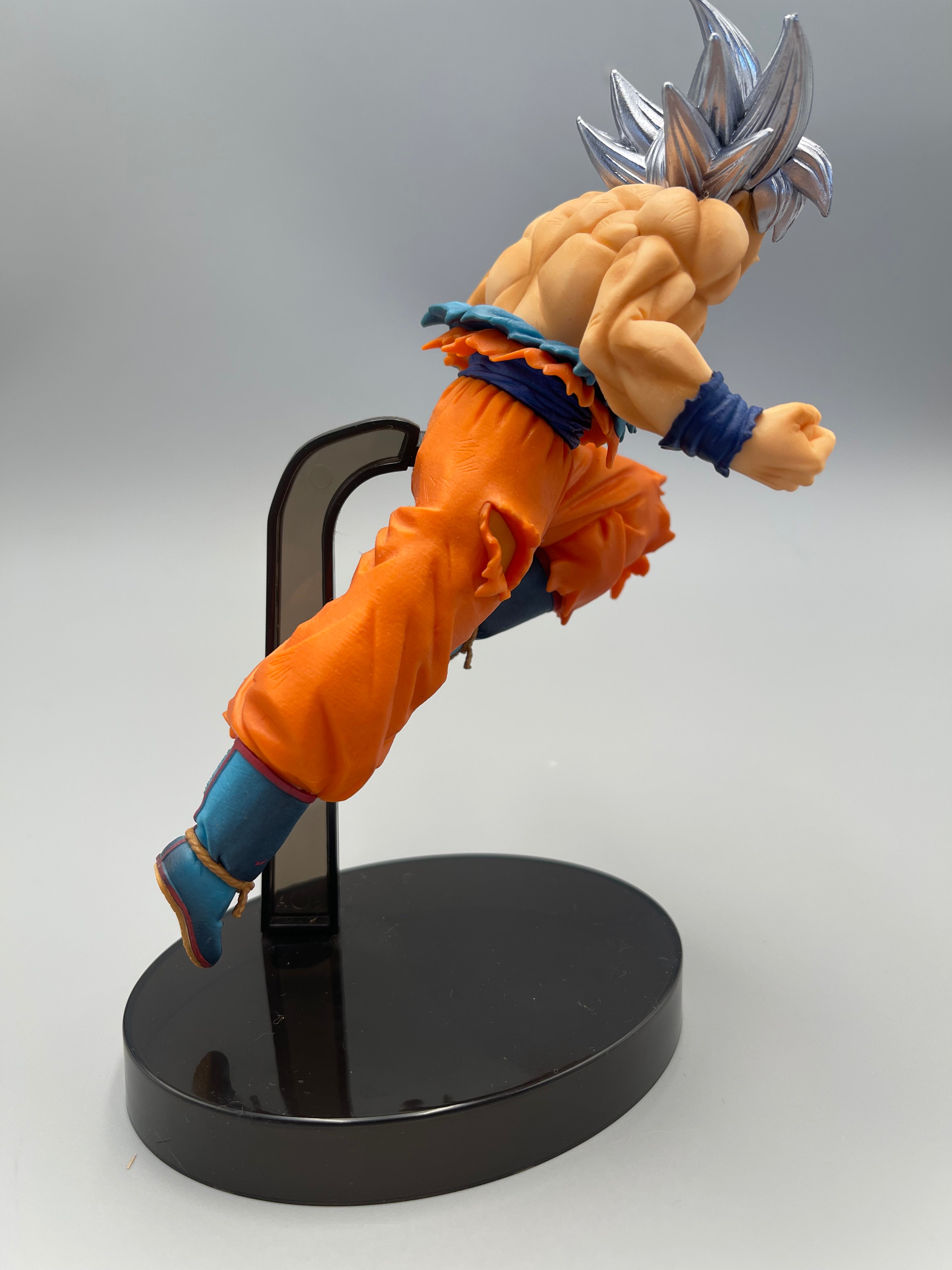 Dragon Ball Super Son Goku Ultra Instinct Z Battle