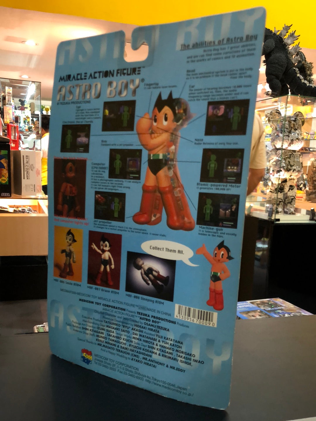 Miracle Action Figure Astroboy ( gray 2,black 1)