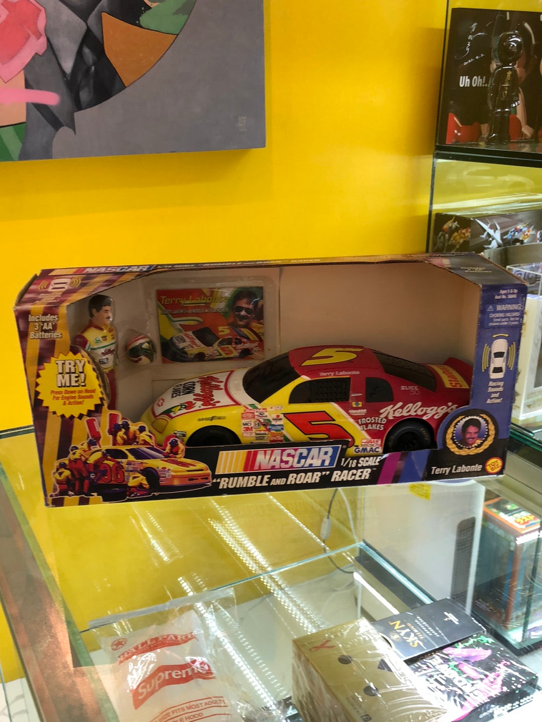 Nascar Rumble and Roar Racer 1/18 scale