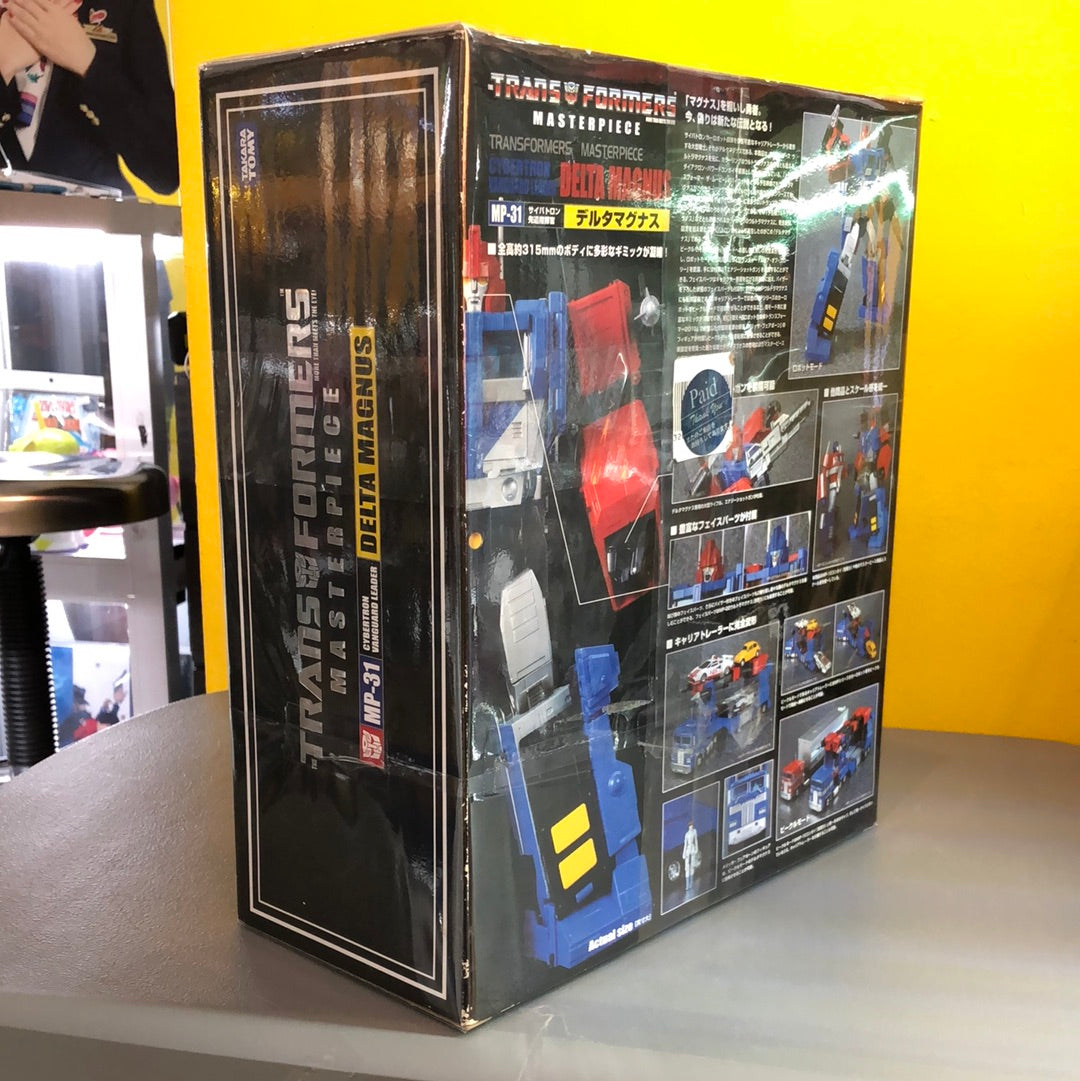 Transformers MP-31 Delta Magnus