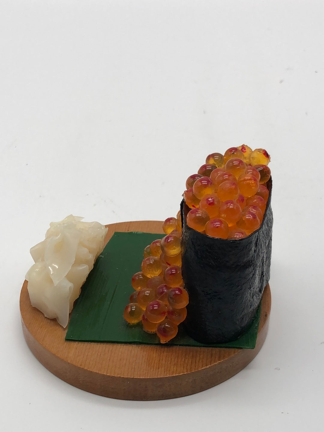 Overflowing Jewels Ikura Gunka Smartphone Stand