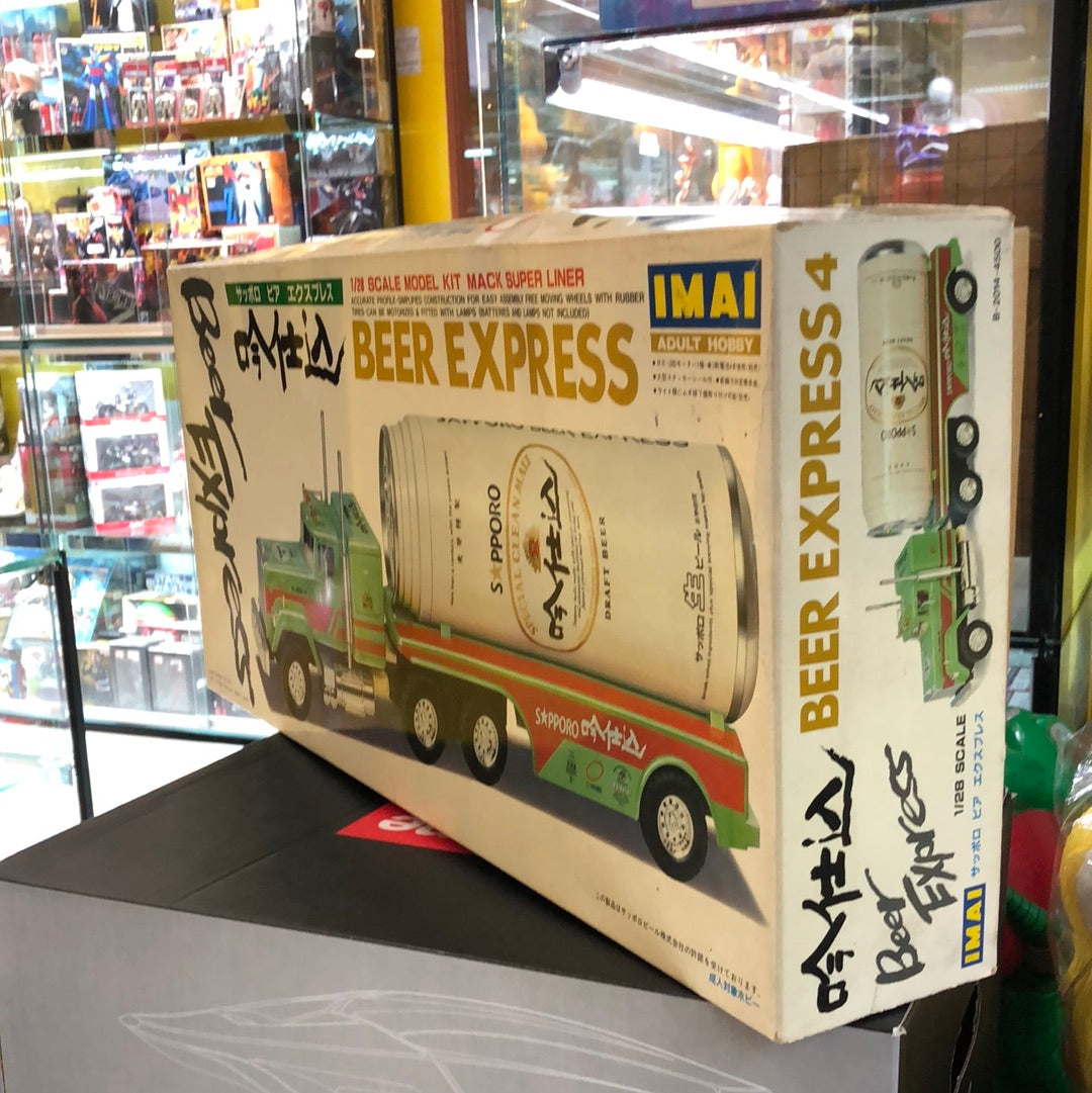Sapporo Beer Express (1/28scale) Model kit mack super liner