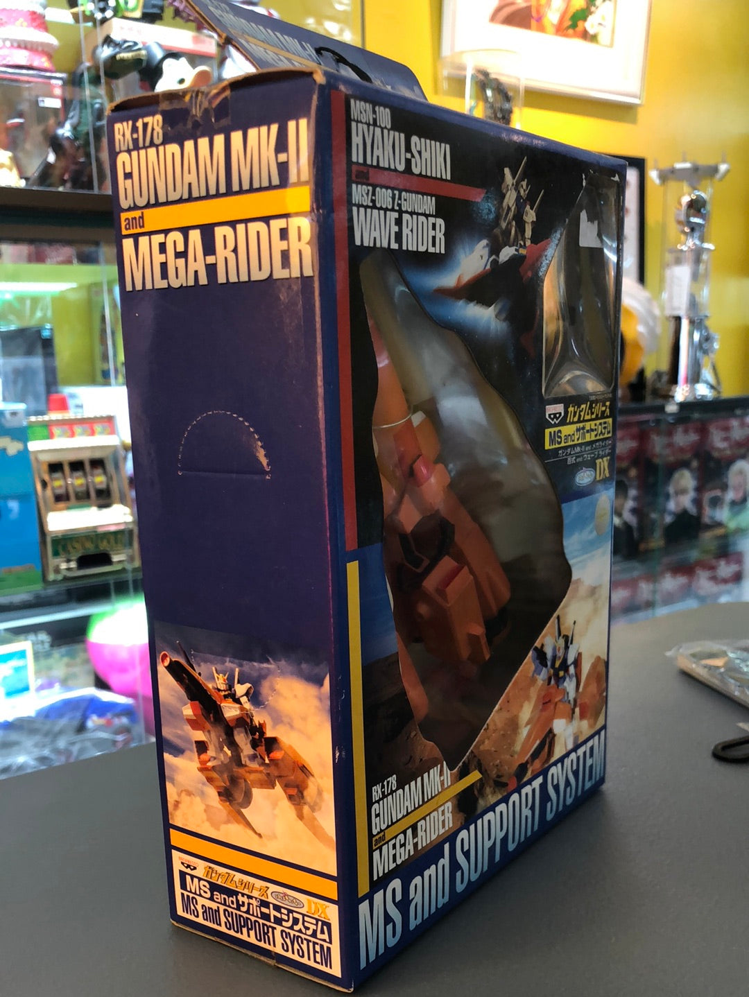 Msn-100 Hyaku-Shiki and Msz-006 z- Gundam wave Rider