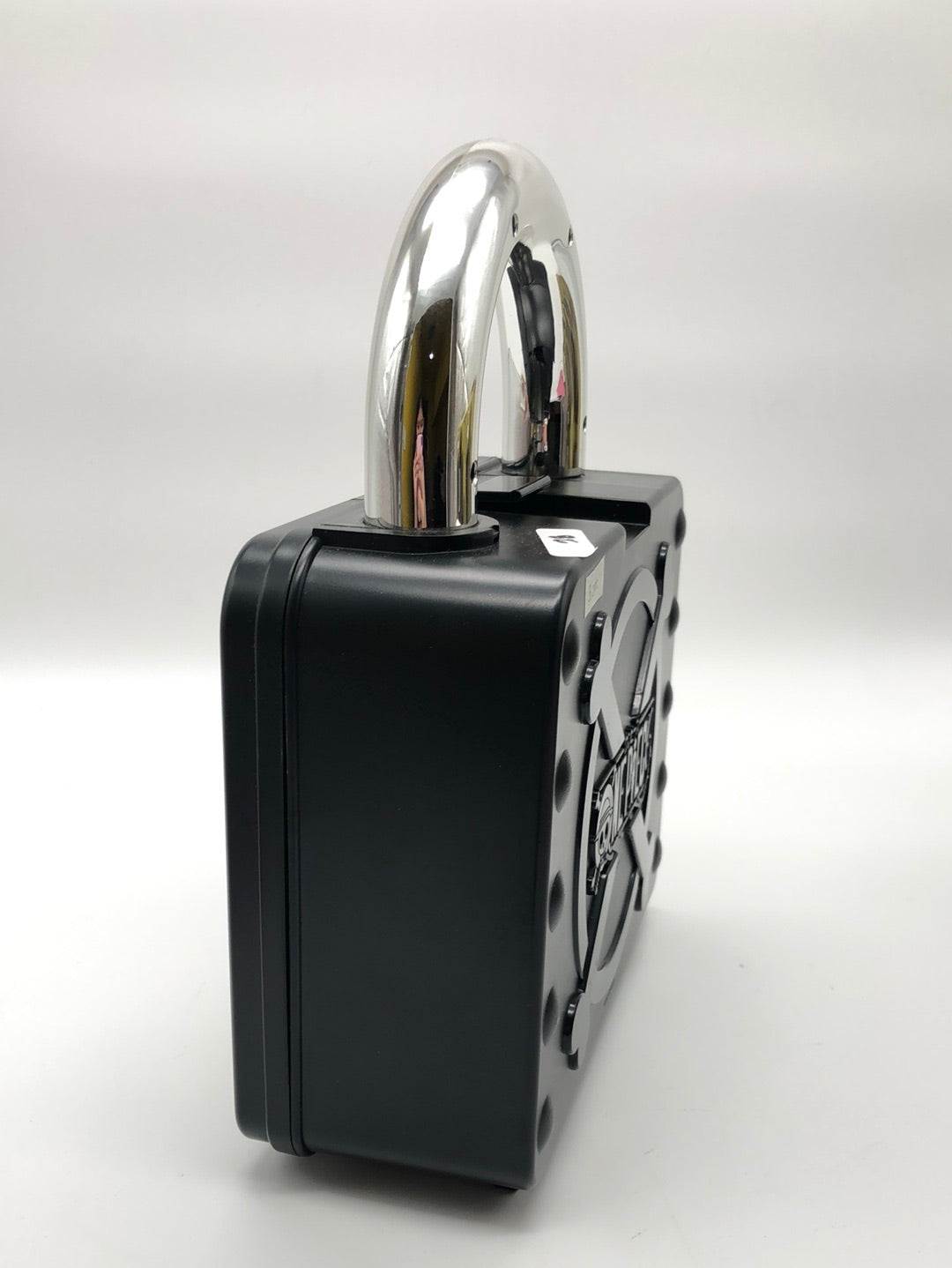 One Piece Lock Box