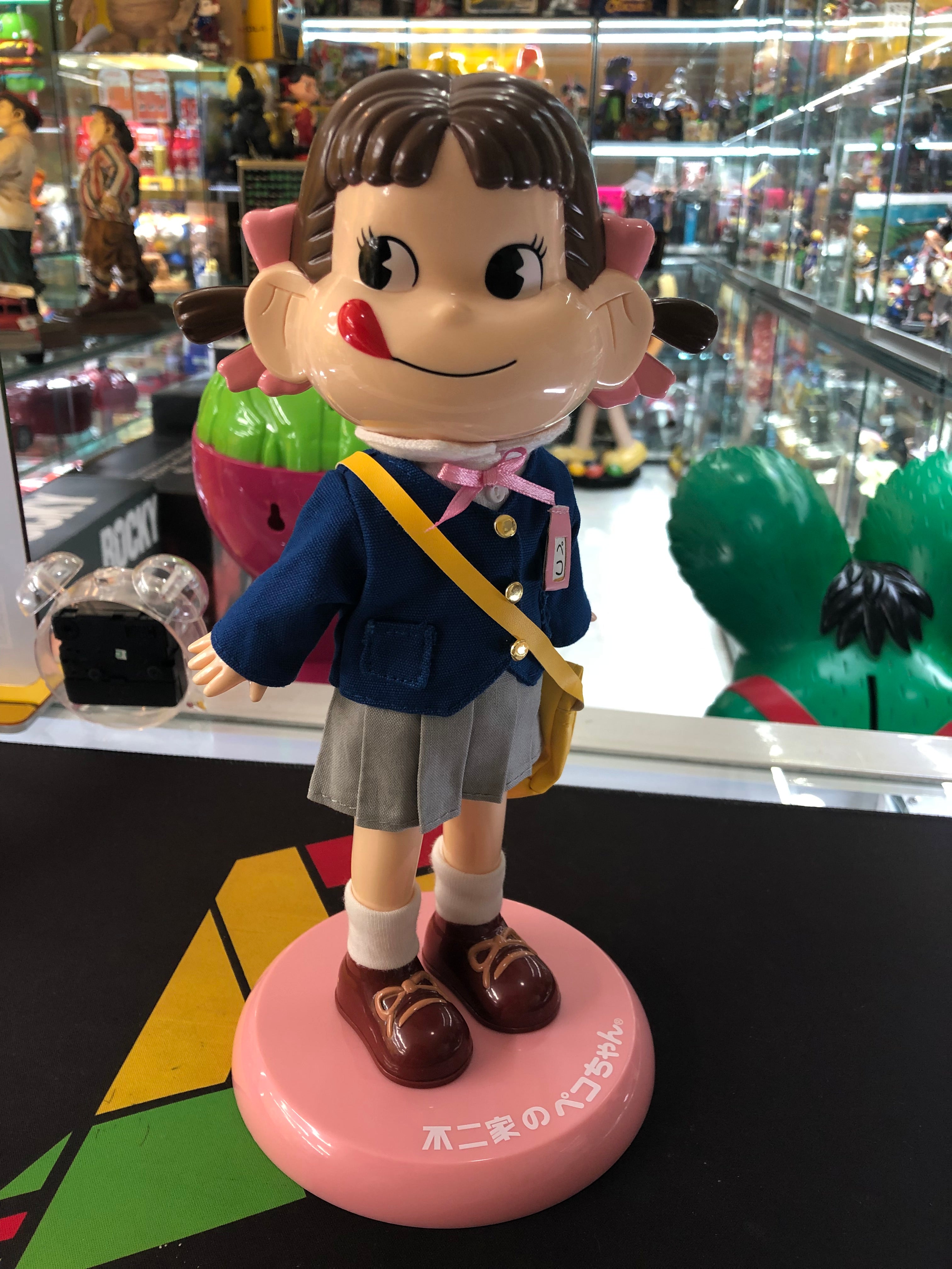 Peko-Chan in school uniform