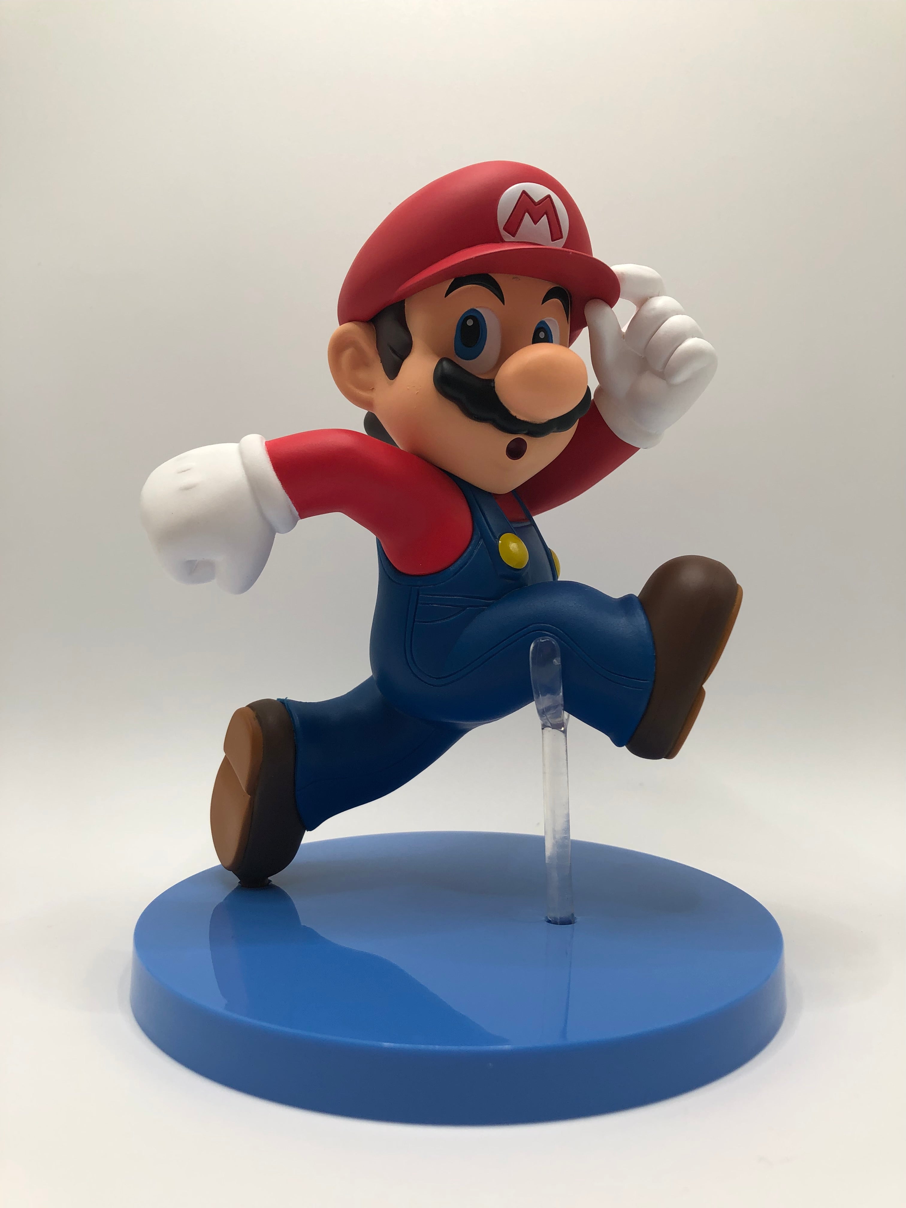 Nintendo Super Mario 3D Land Running Mario Tomy