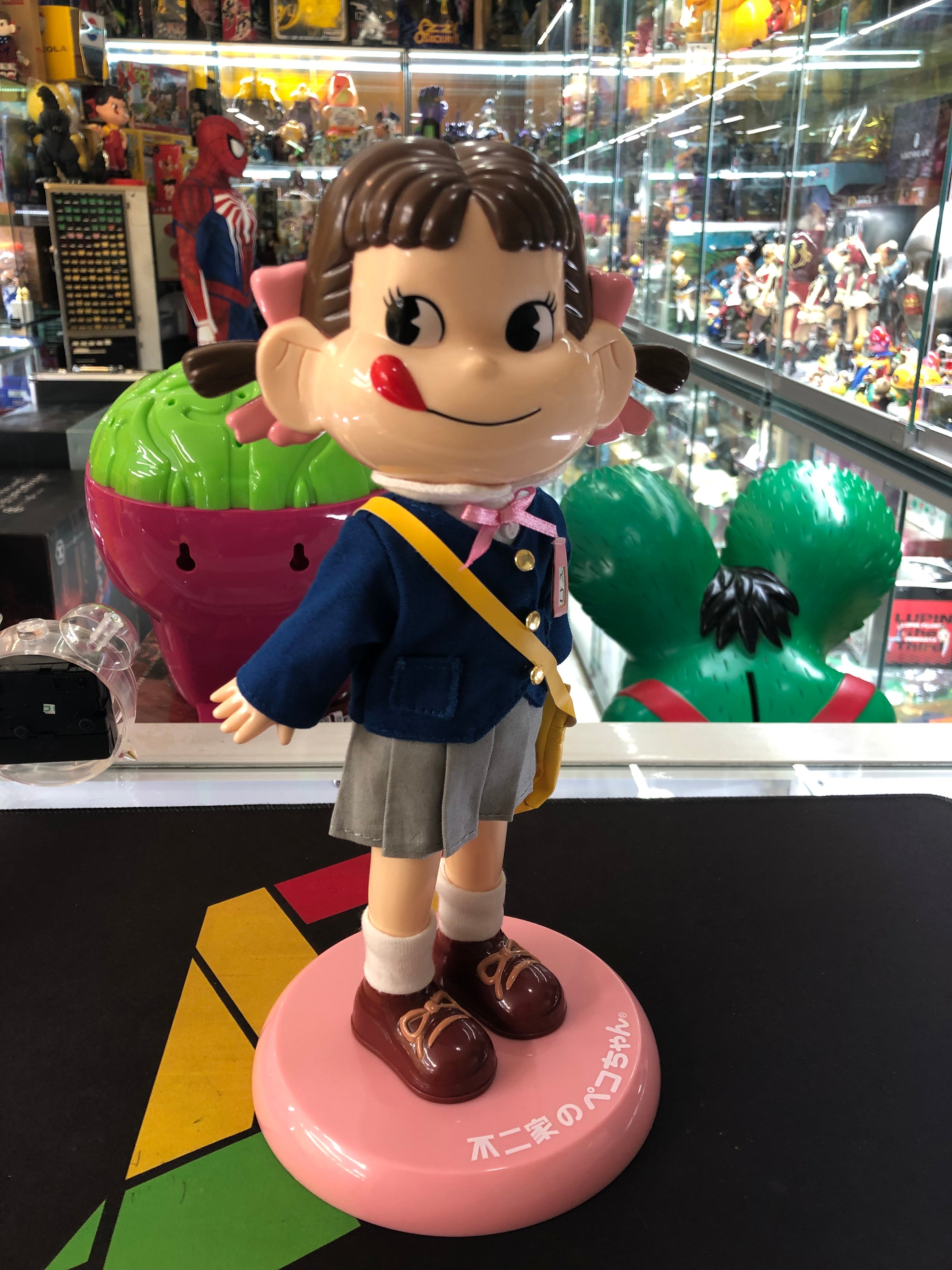 Peko-Chan in school uniform