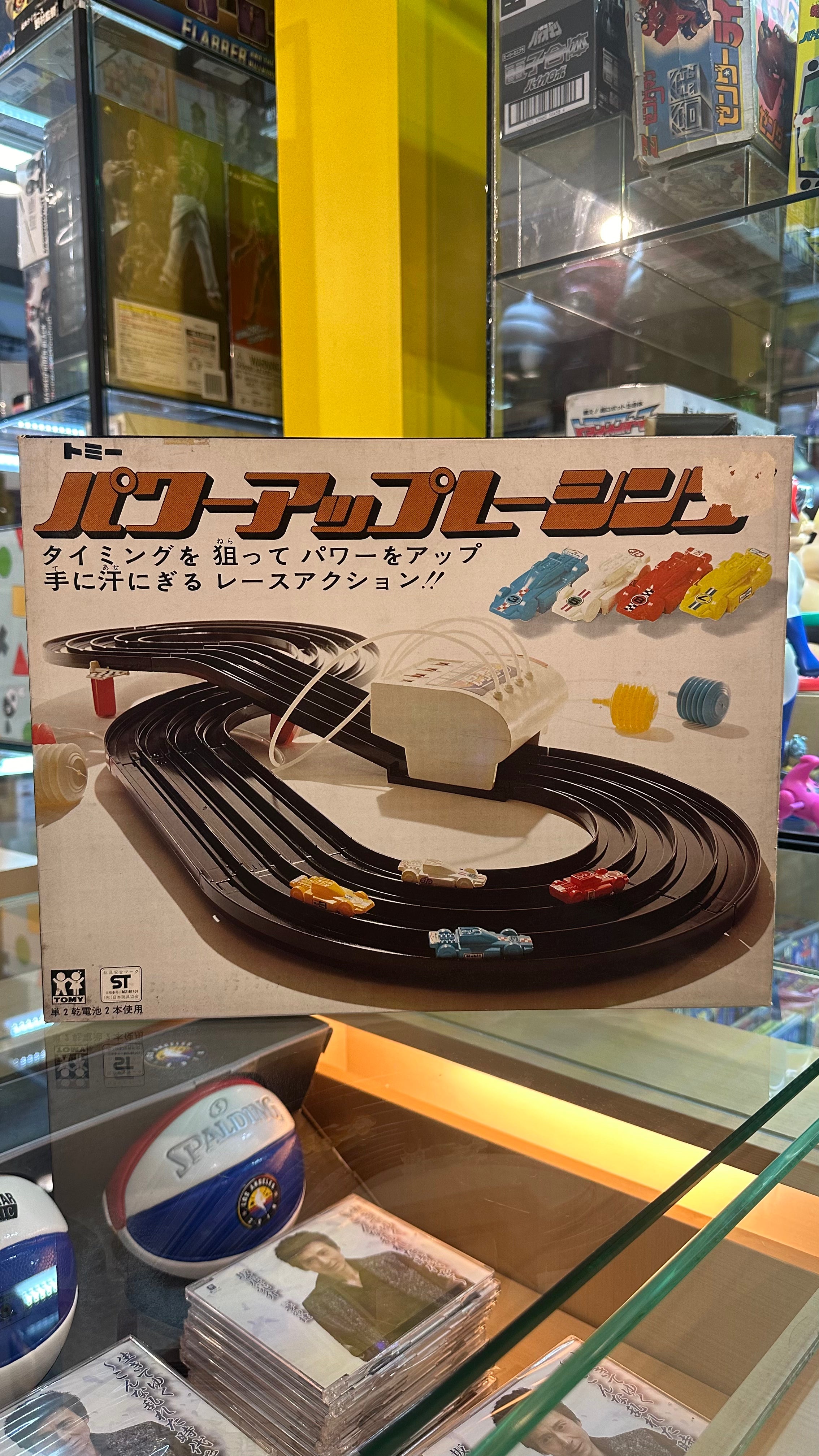 Tommy Power Up Racing Showa Retro