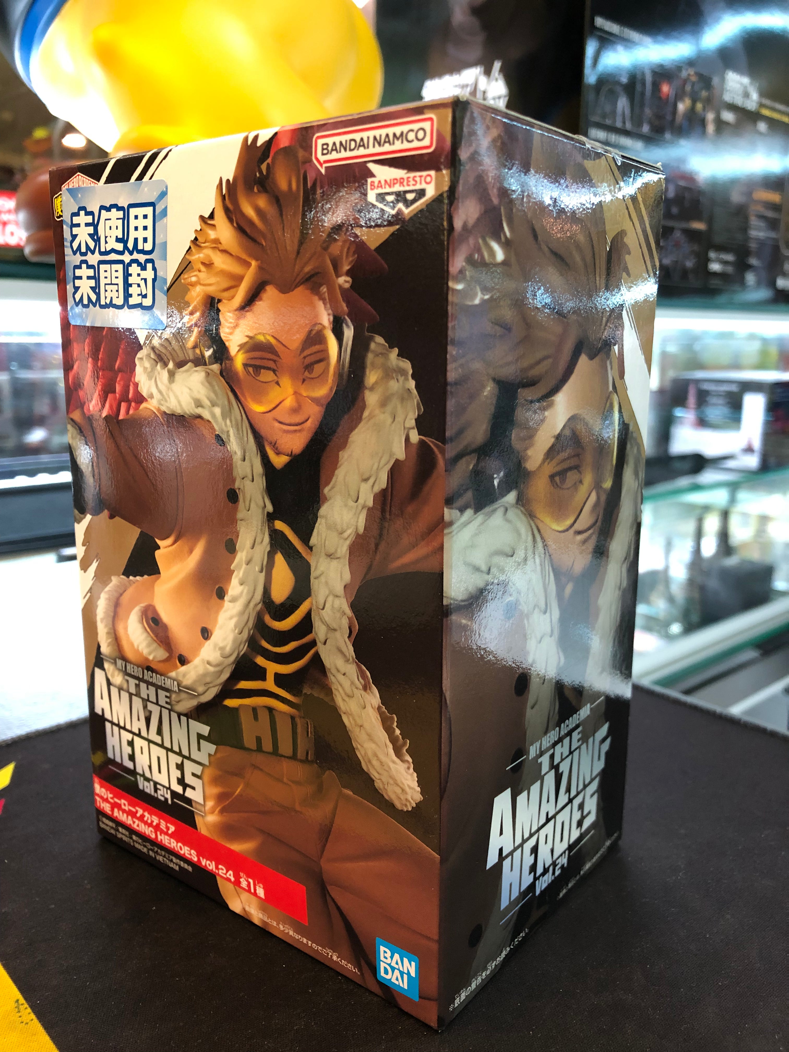 my hero academia the amazing heroes vol.24 hawks toy figure