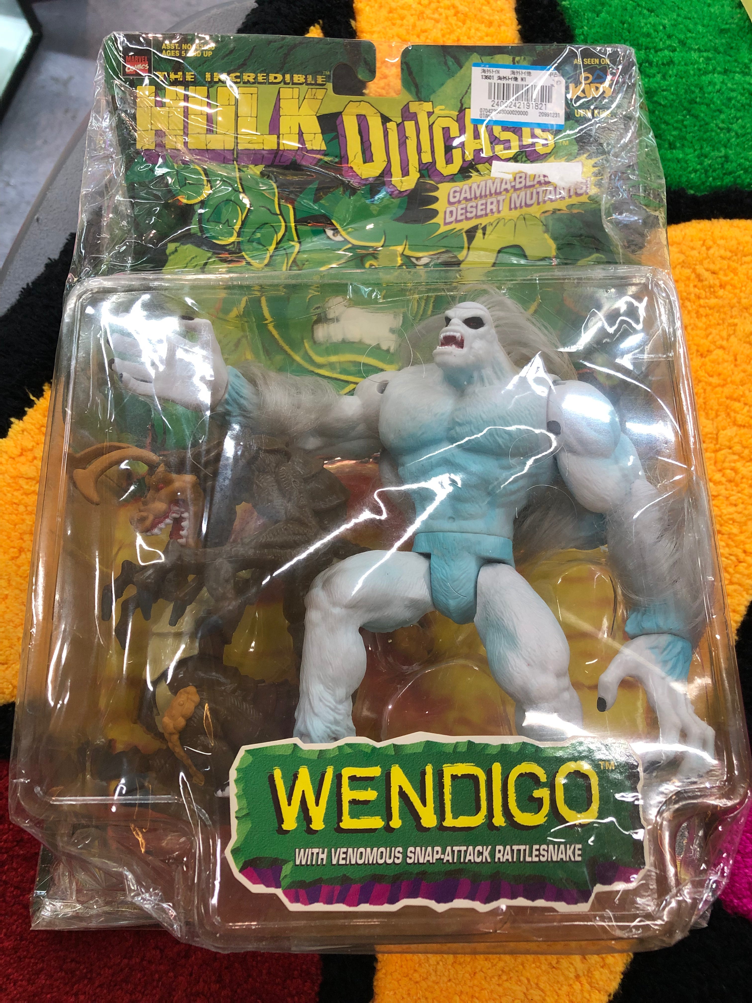 The incredible hulk outcasts Wendigo With venomous snap-Attack rattlesnake