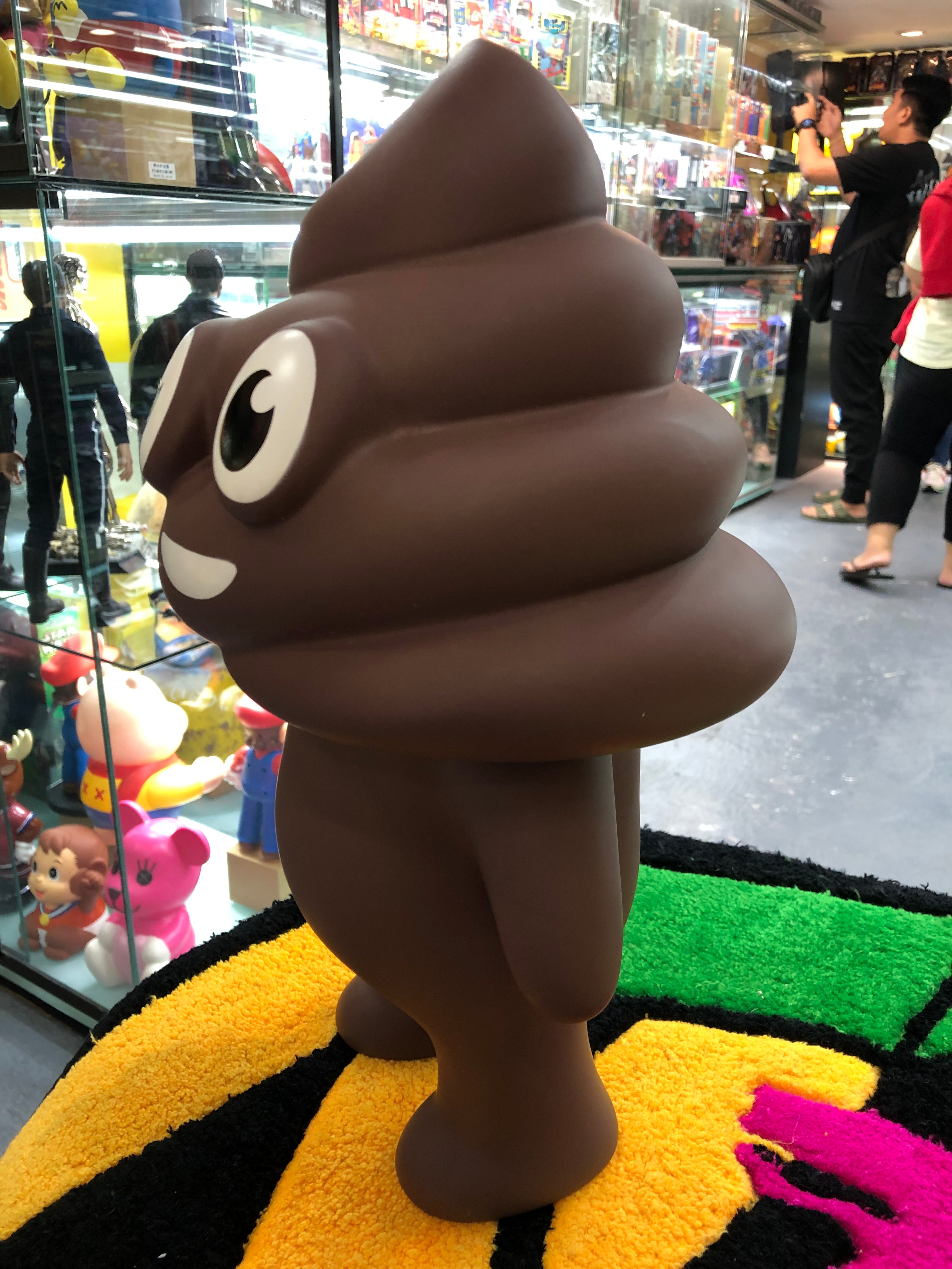 POP’s dark brown ver