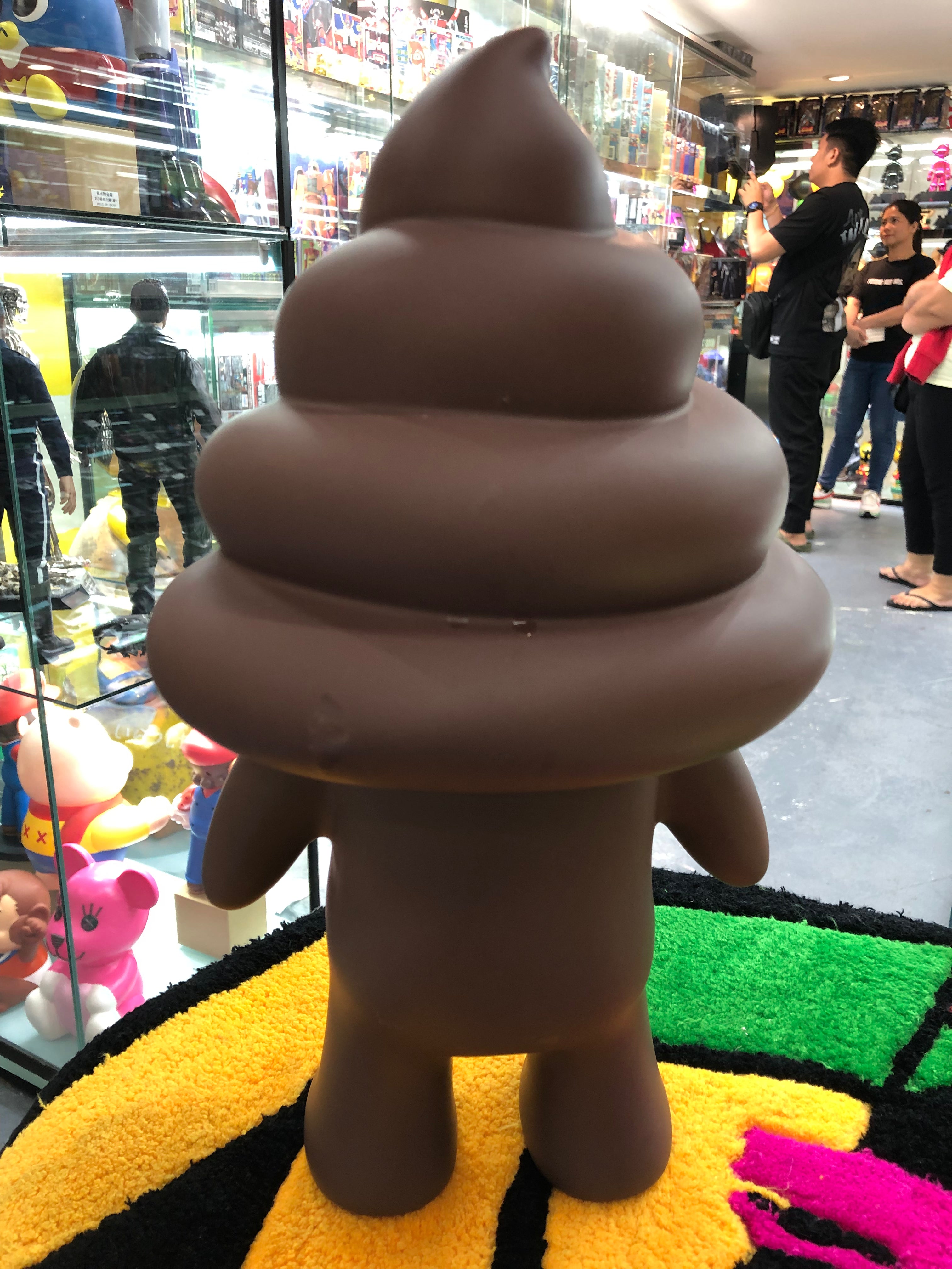 POP’s dark brown ver