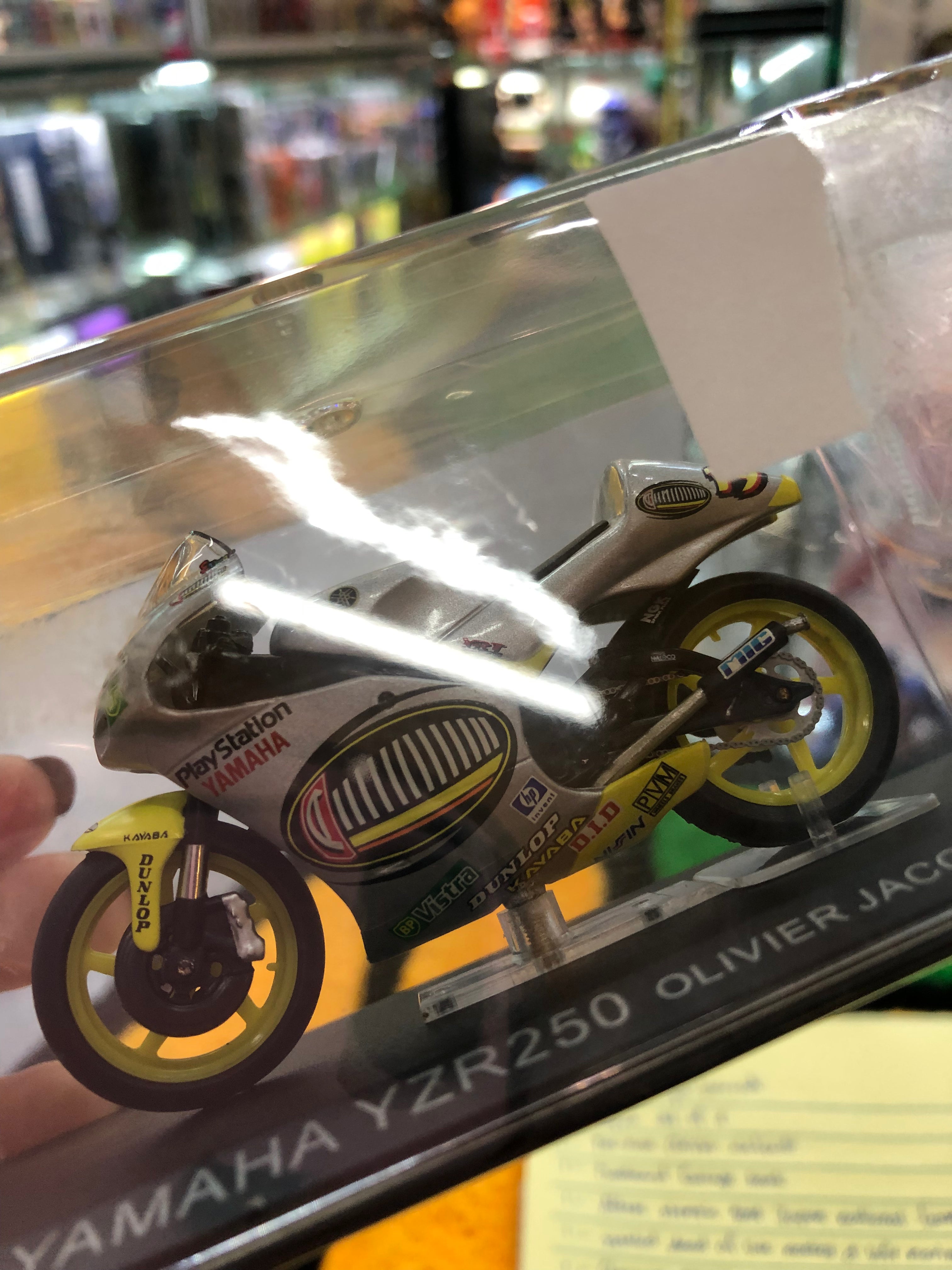 YAMAHA YZR250 Oliver Jacque 2000