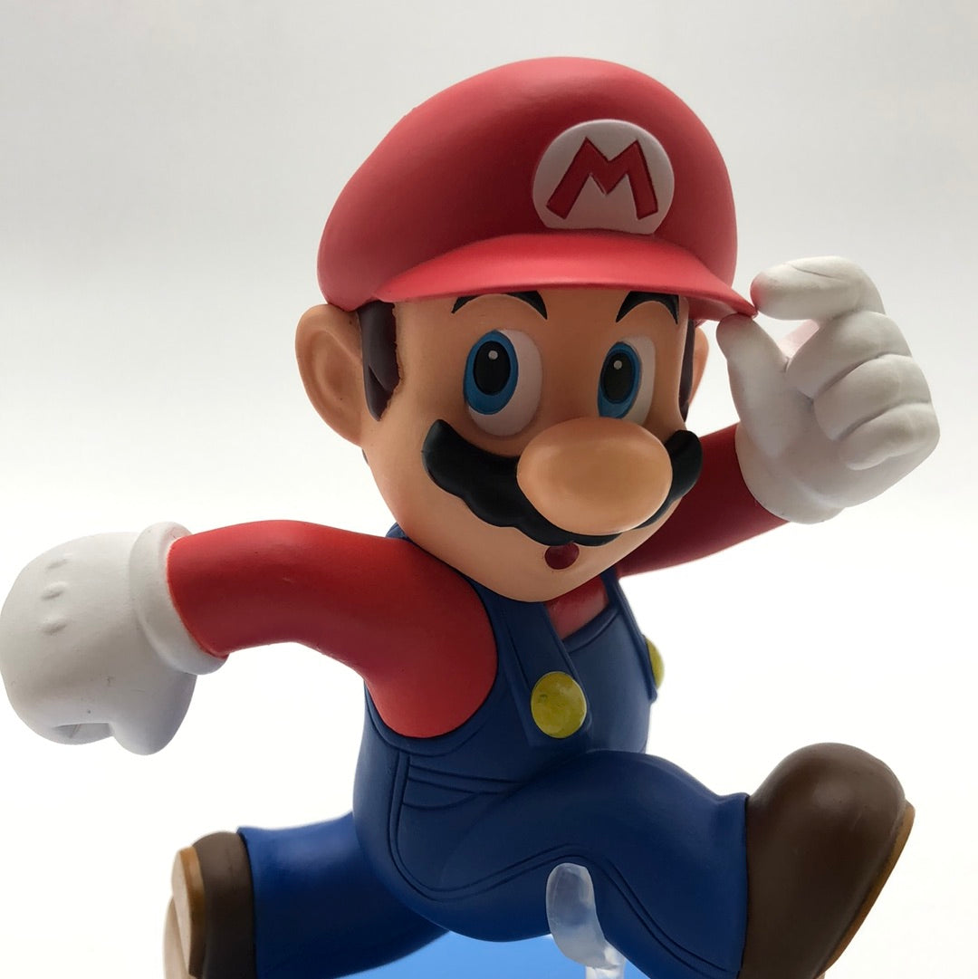 Super Mario (m)