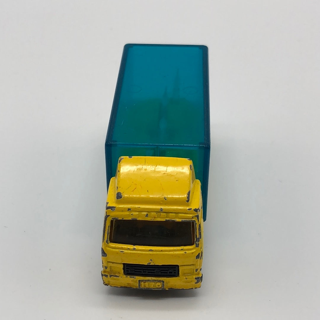 Tomica