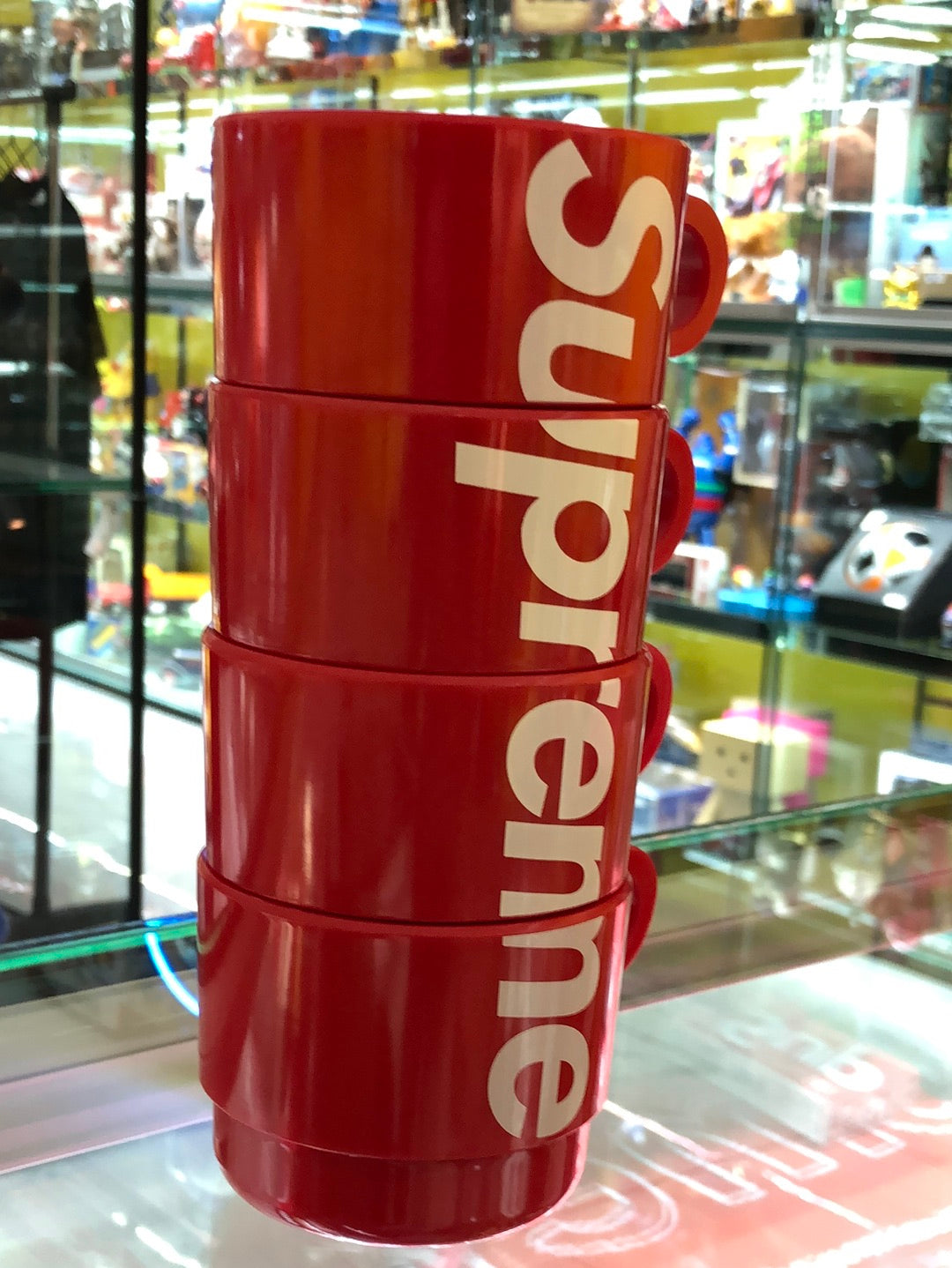 Supreme Stacking Cups