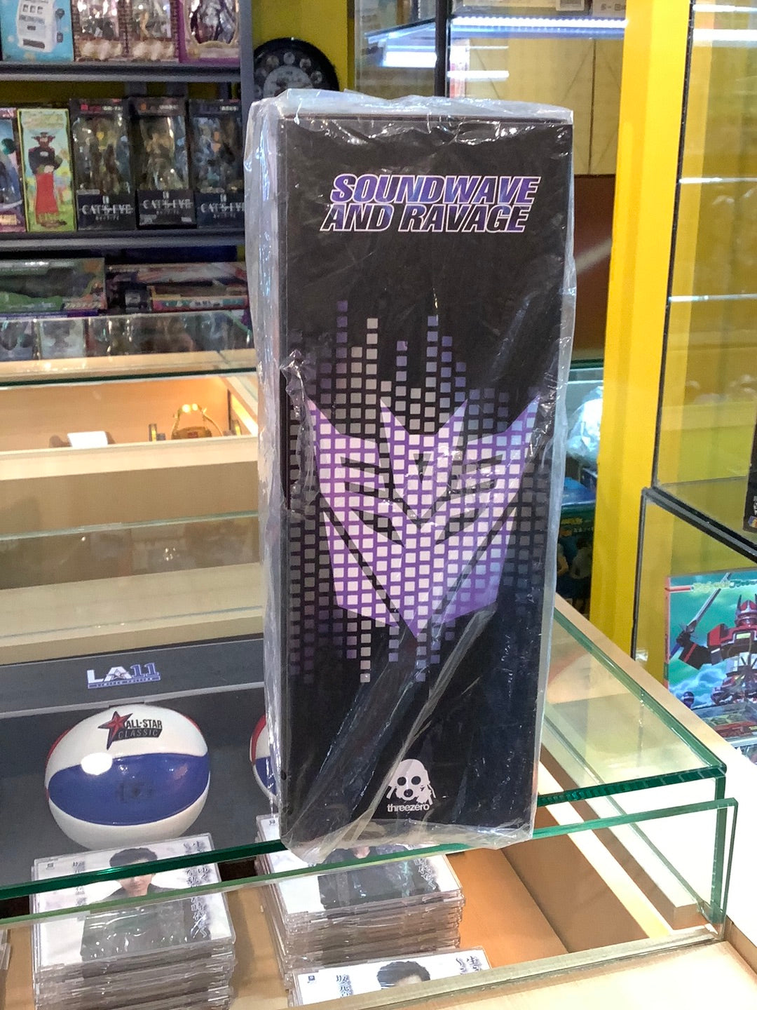 transformers bumblebee DXL collectible figure soundwave and ravage