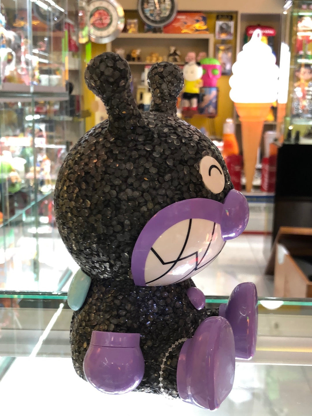 EC16- Baiki Lighting Doll