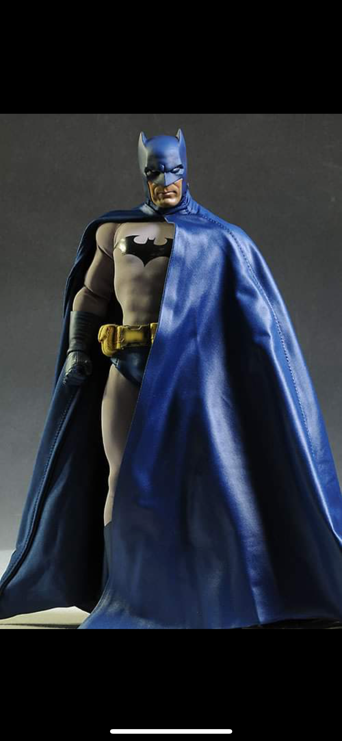 Rare SIDESHOW BATMAN SIXTH SCALE FIGURE