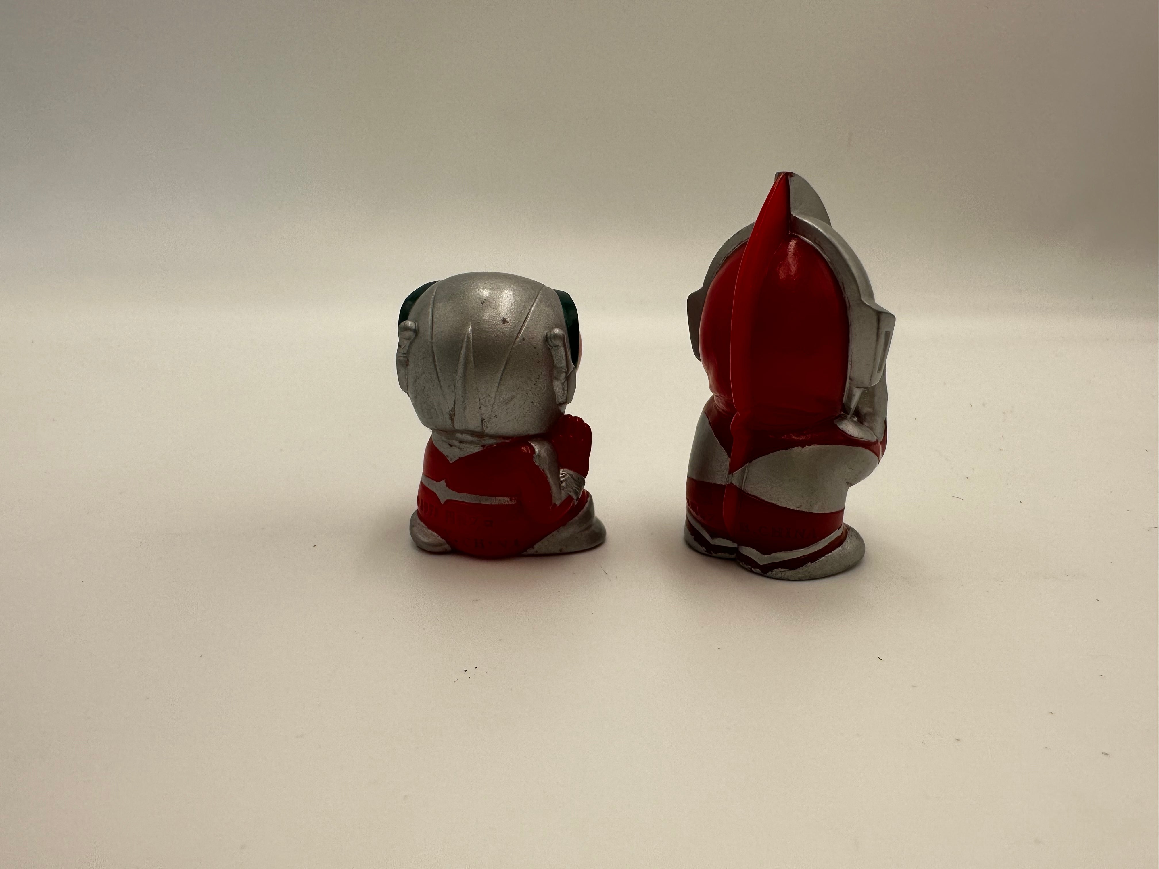 ultraman x magmaman finger puffet chibi