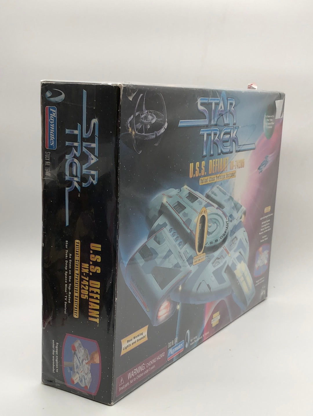 Star Trek USS Defiant
