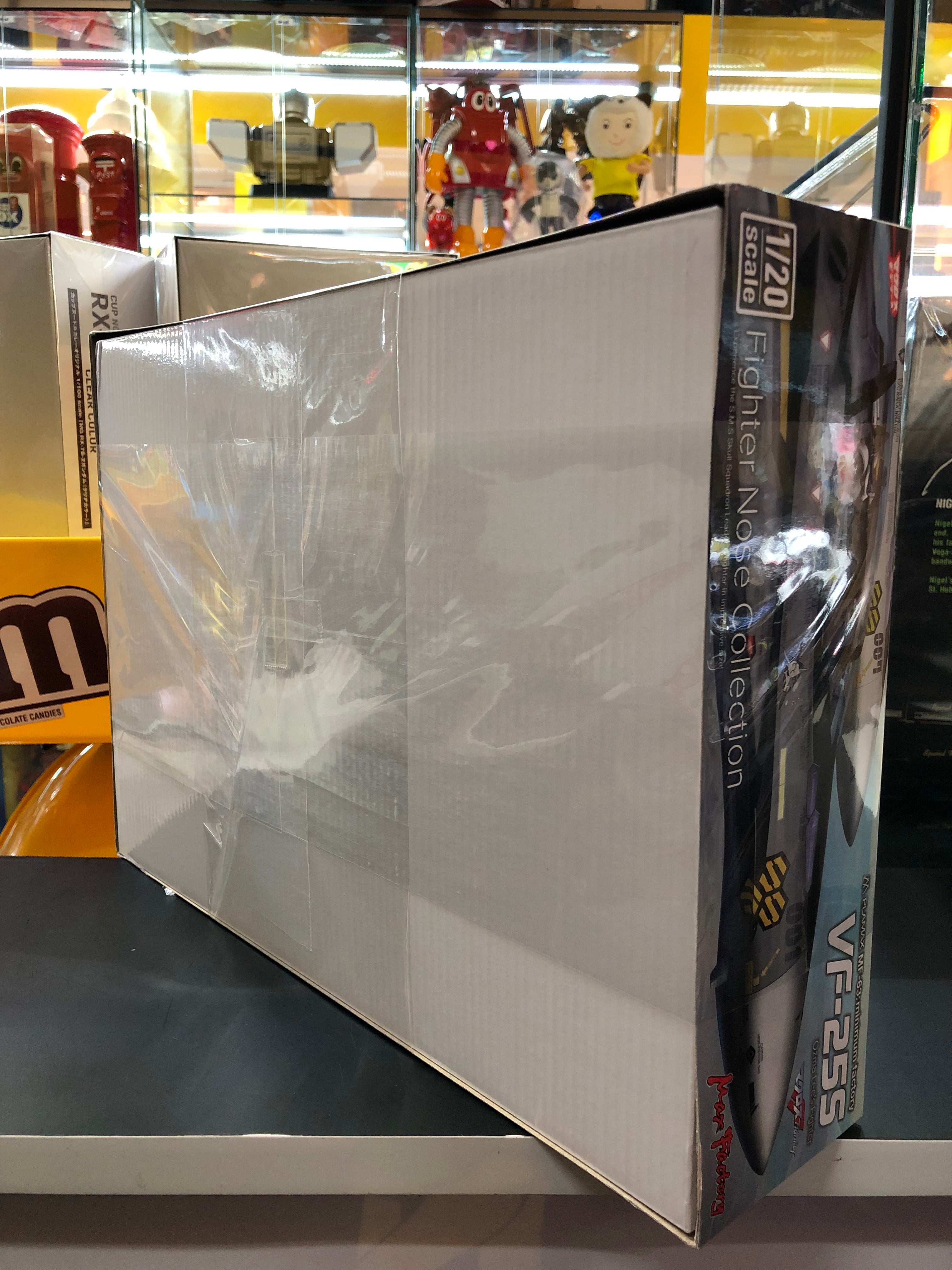 Fighter Nose Collection VF-25S Ozama Lee’s Fighter (1/20scale)