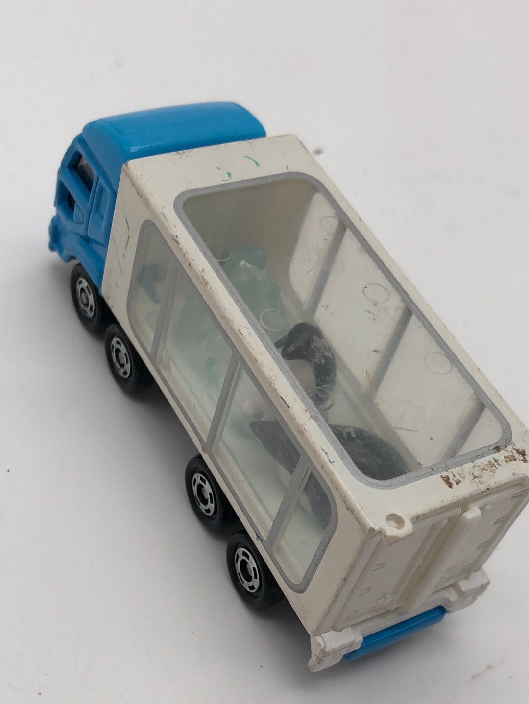 Tomica 47 animal Carrier