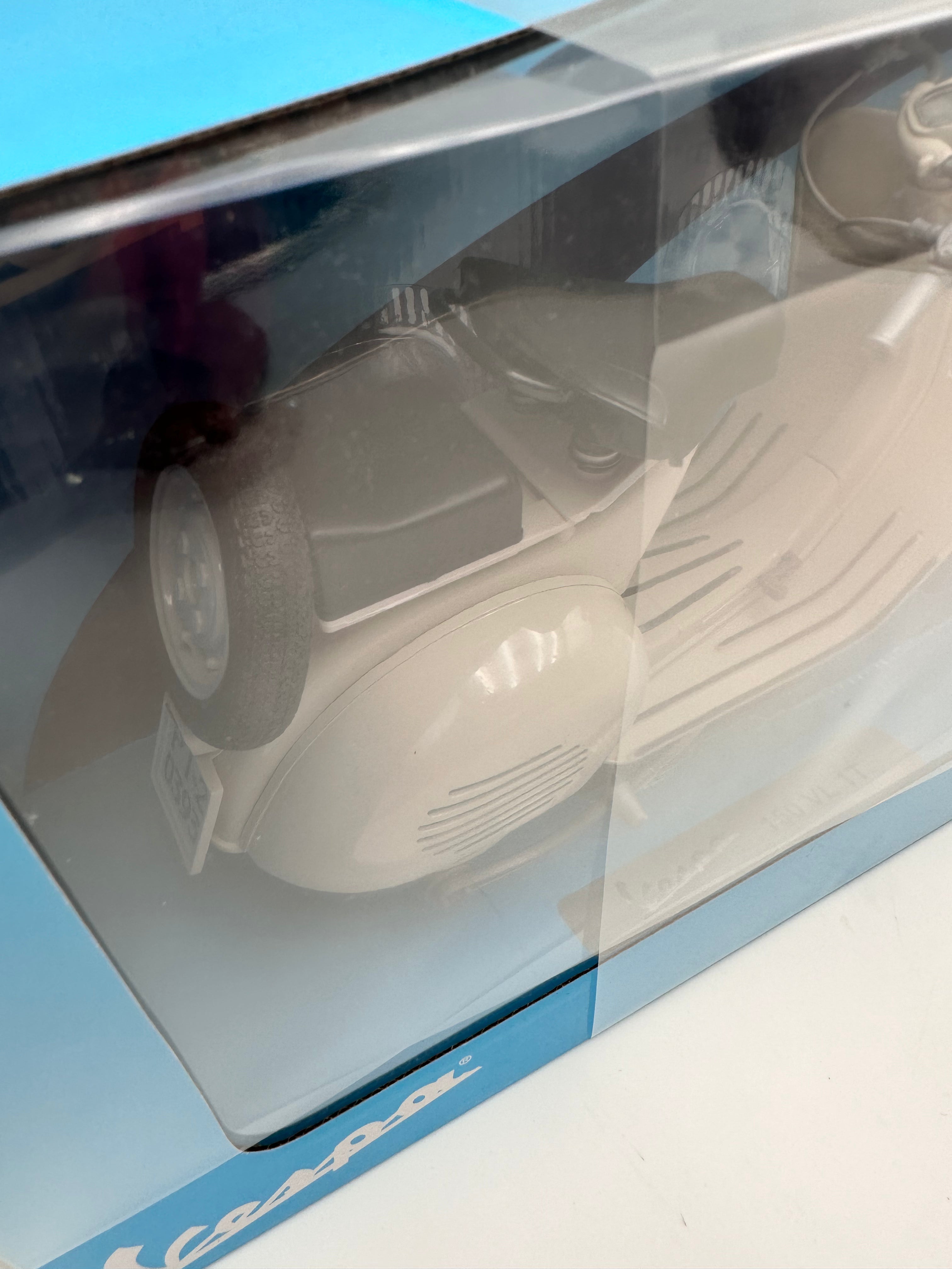 Vespa 1/6 diecast