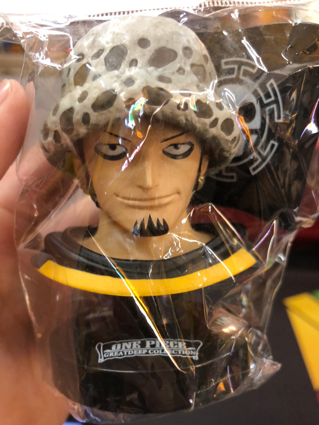 Japan Bandai One piece Greatdeep Trafalgar Law Figure Toy PI