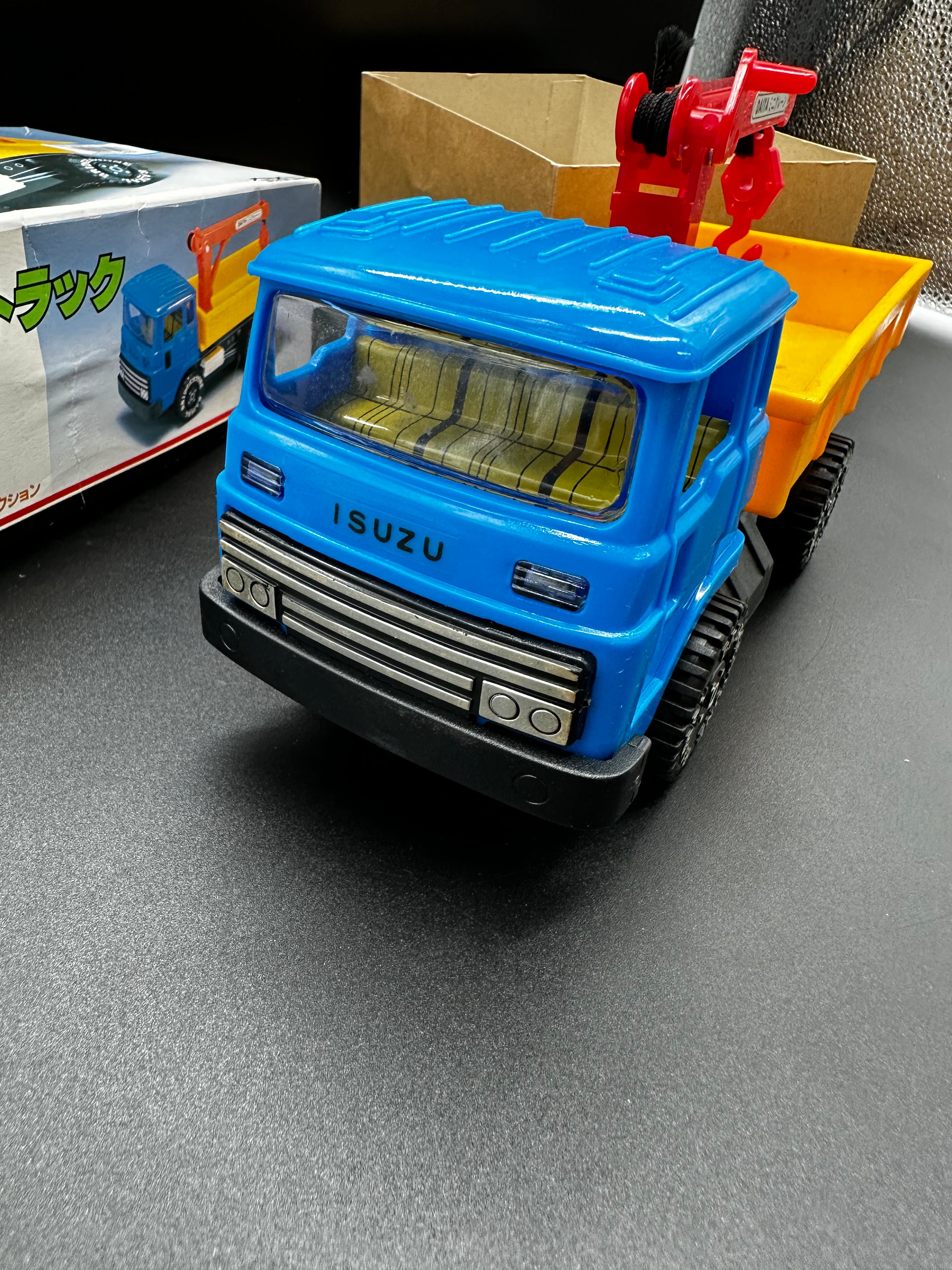 isuzu friction truck made in japan