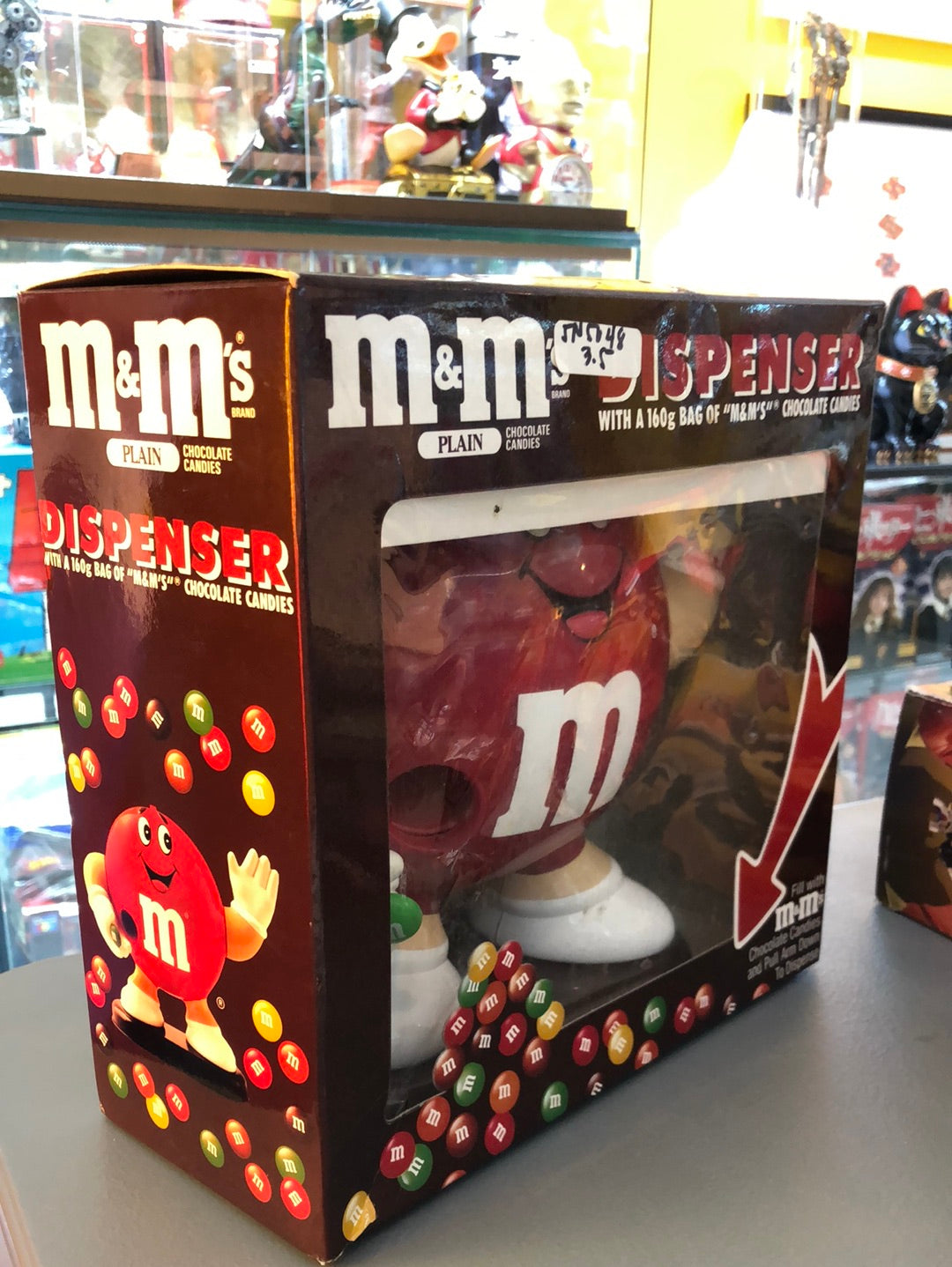 M&M Dispenser With A 160g bag of M&M’S Chocolate candies